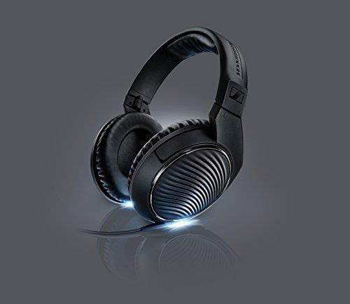 Sennheiser HD200 Pro Headphones