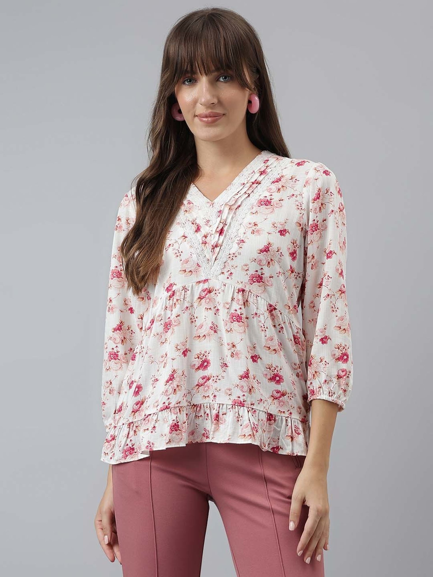 Latin Quarters Light Pink Floral Print Top
