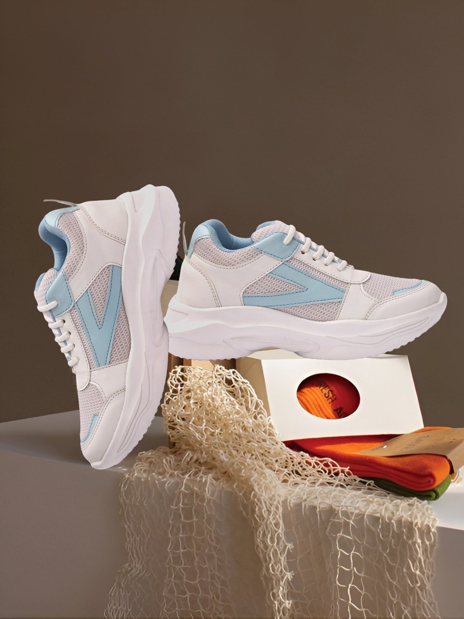 Iconics Women's White Running Shoes