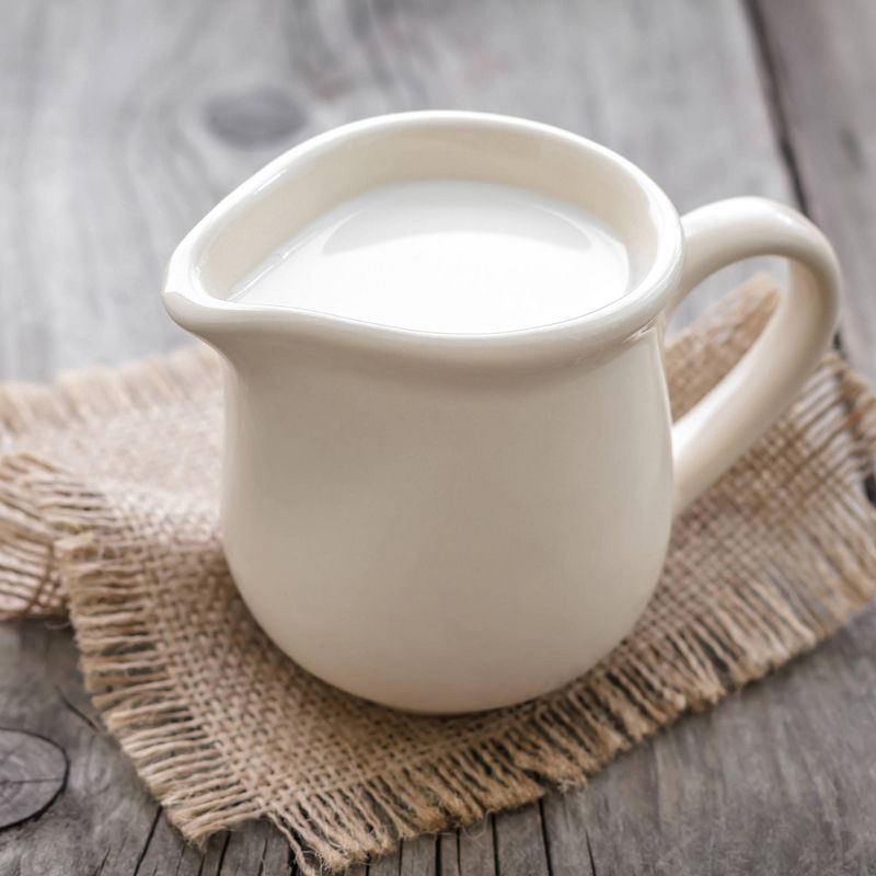 Meadow Gold Whole Milk - 0.5gal