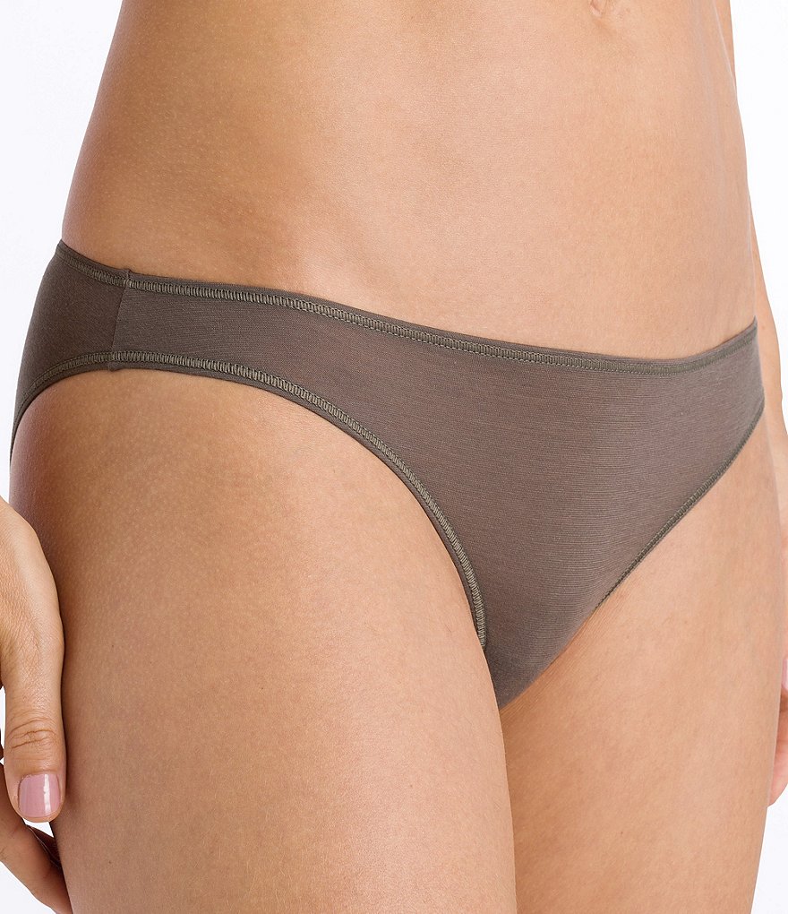 Hanro Ultralight Bikini Panty