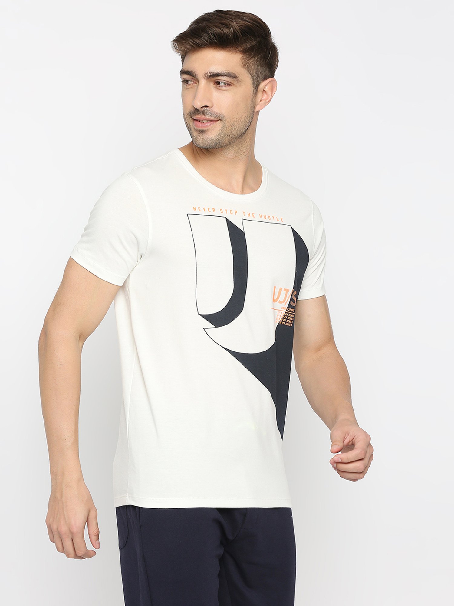 UnderJeans by Spykar White Regular Fit Printed T-Shirt