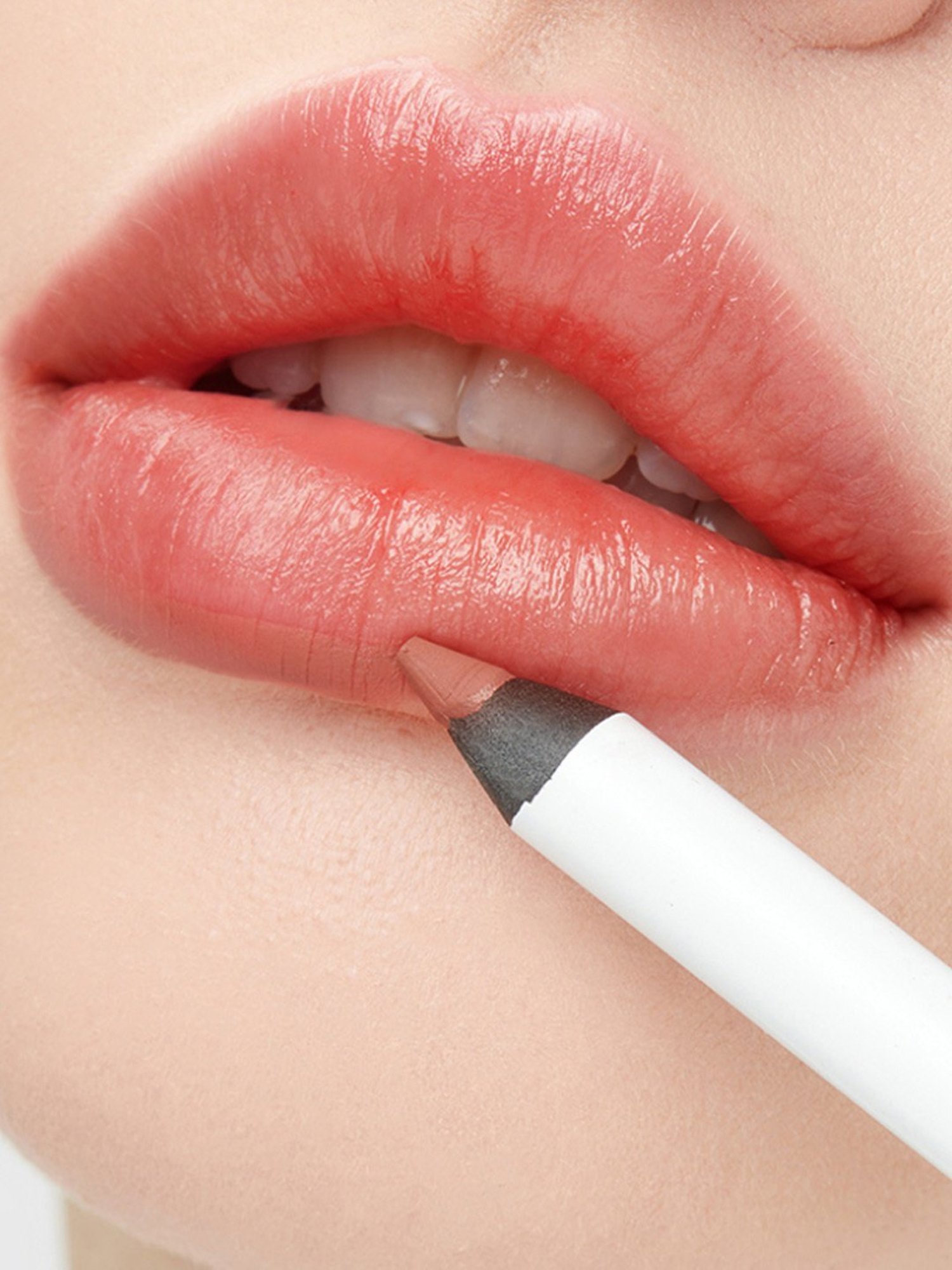 Lamel Long Lasting Gel Lip Liner 404 Berry - 1.7 gm