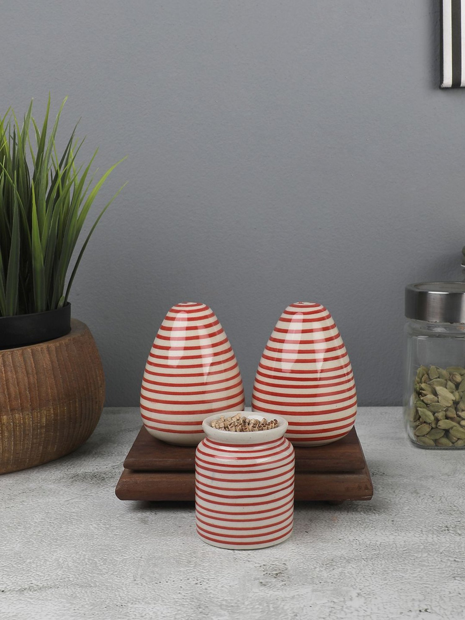 VarEesha Red Ceramic Salt & Pepper Shaker with Toothpick Holder - Set of 3