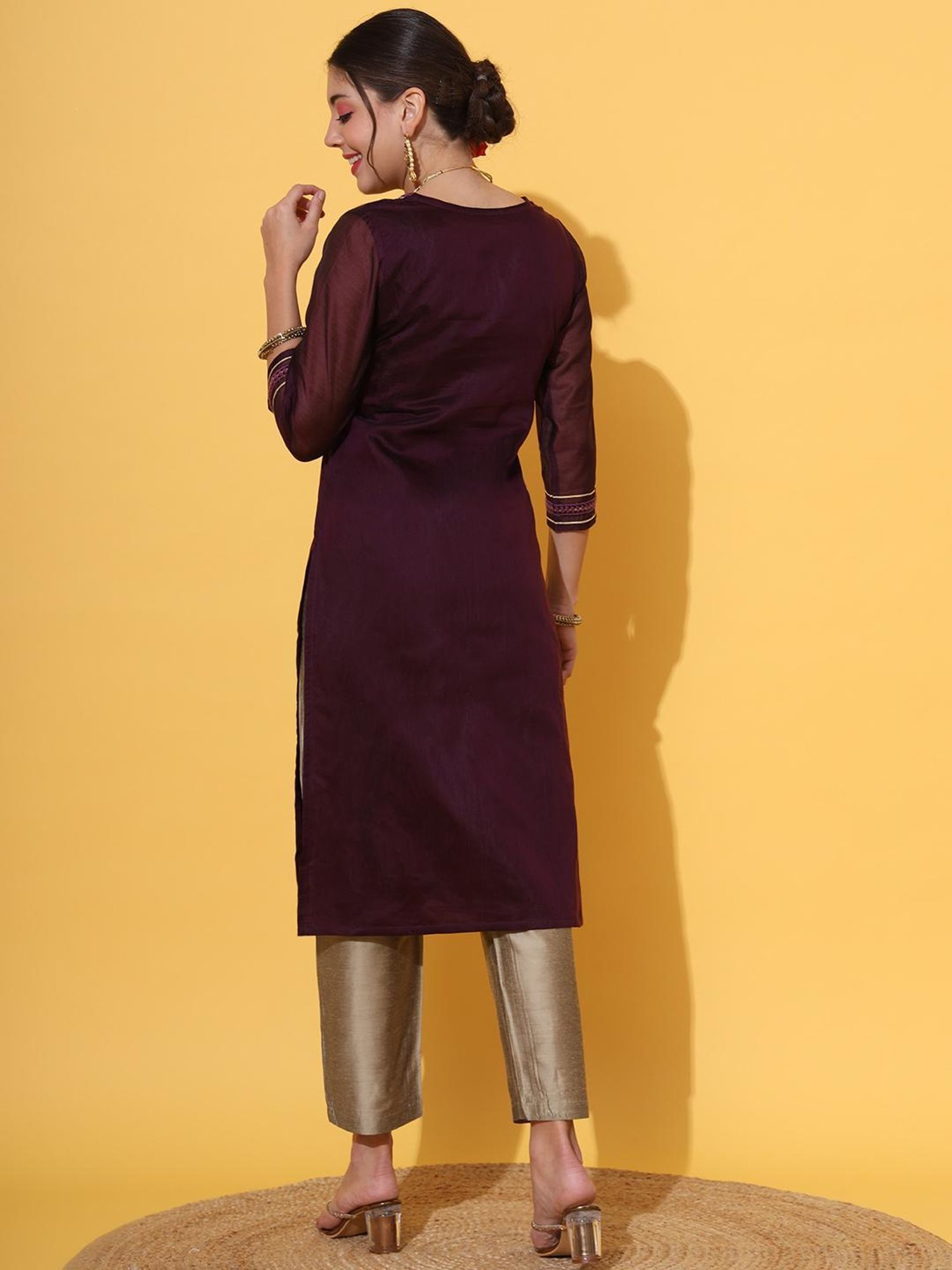 DECKEDUP Wine Embellished Kurta With Pants