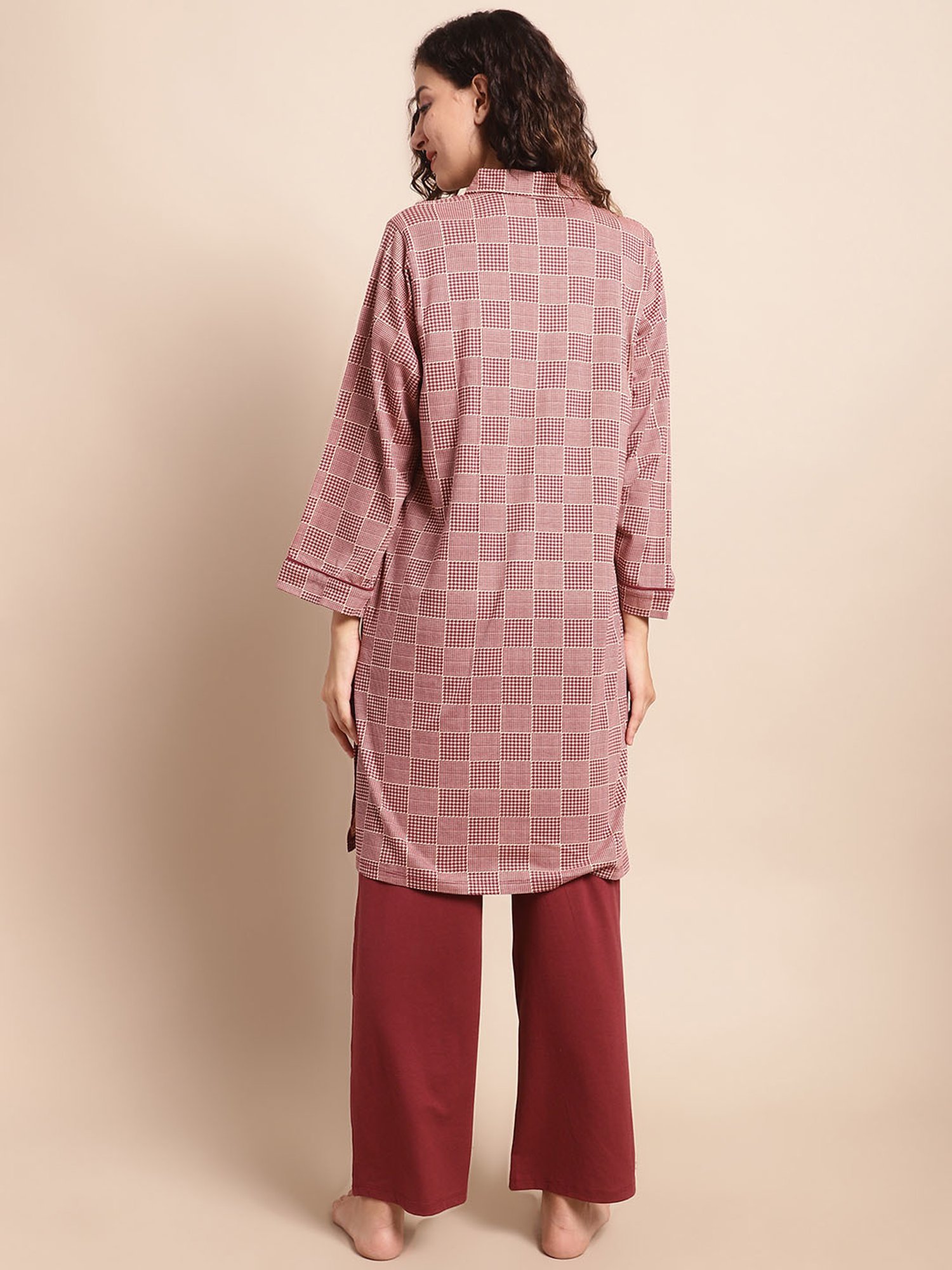 Kanvin Maroon Printed Tunic With Pyjamas