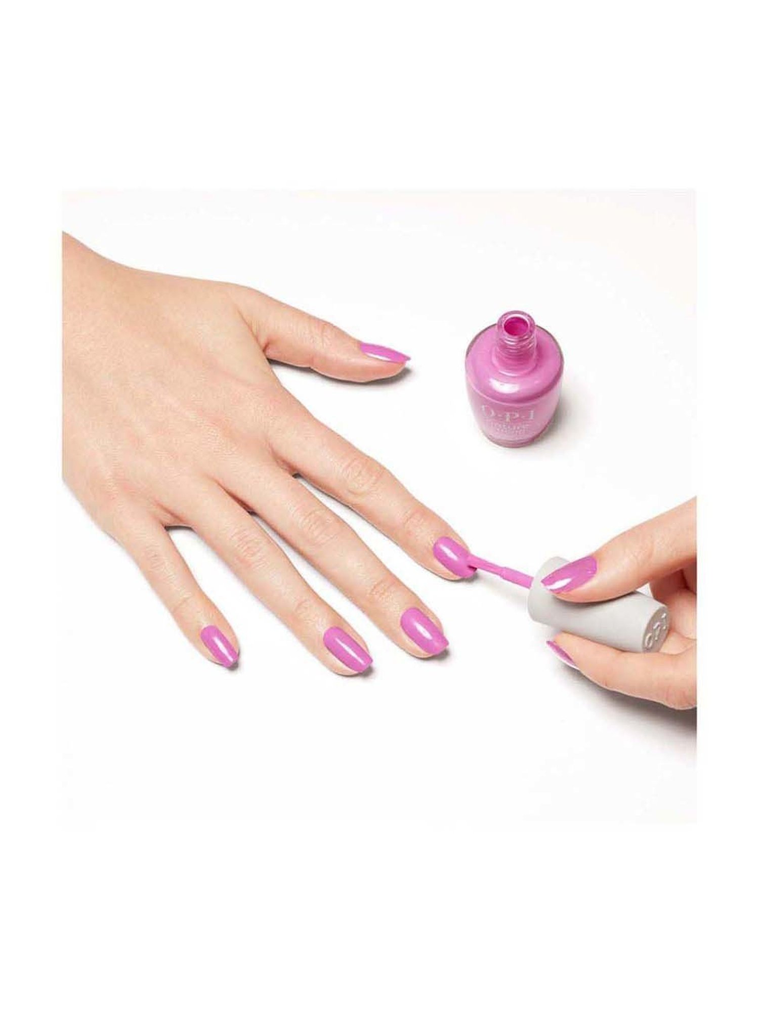 O.P.I Nature Strong Nail Lacuqer Emflowered 15 ml