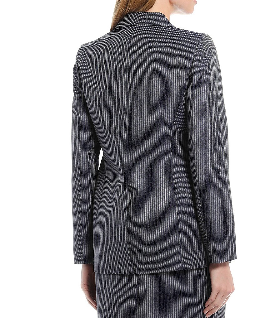 Eva Varro Solid Knit Jersey Notch Lapel Collar Two-Button Jacket