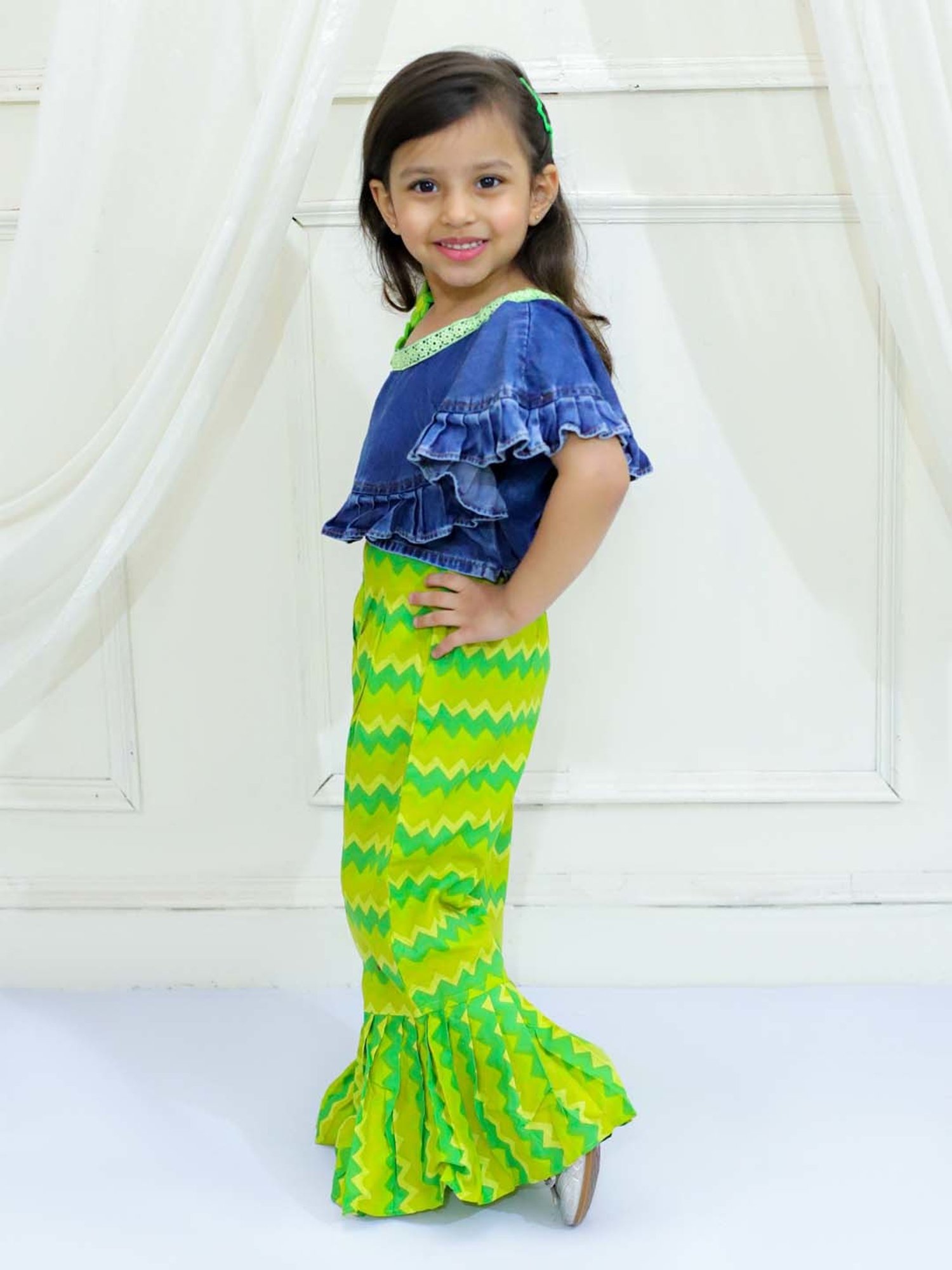 TWISHA Kids Blue & Green Applique Top Set