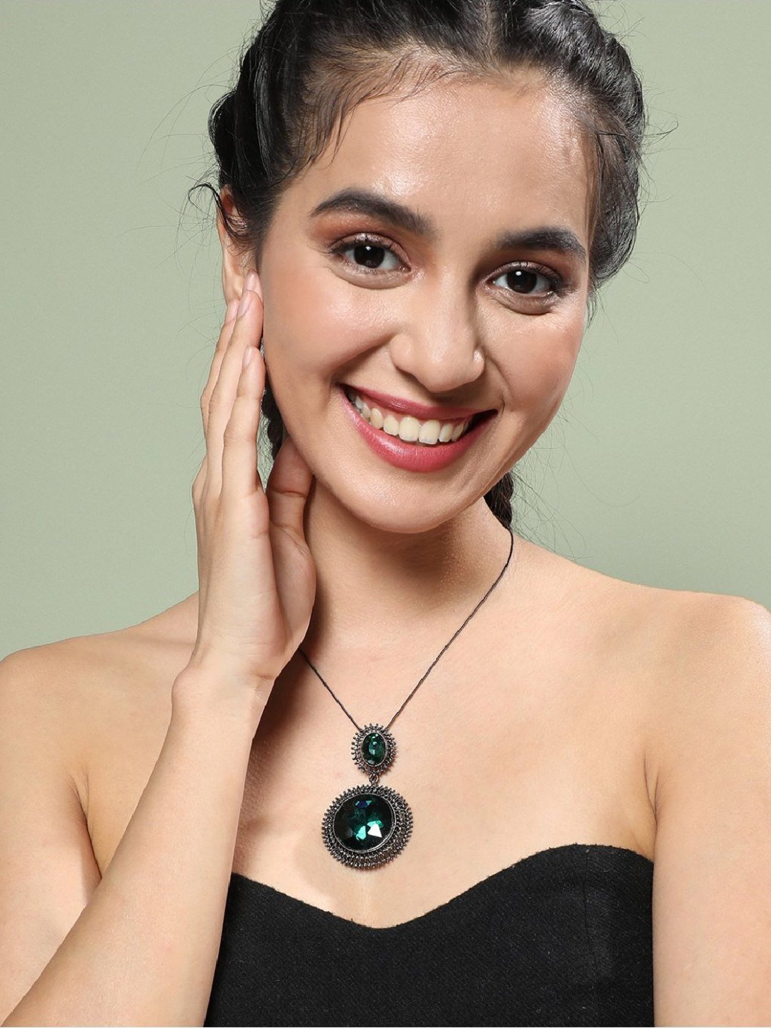 Sohi women's aurora adornments pendant emerald green