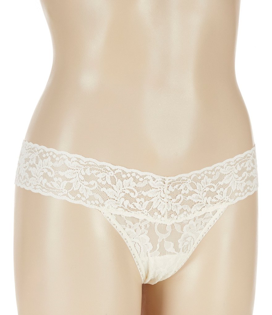 Hanky Panky Signature Lace Low-Rise Thong