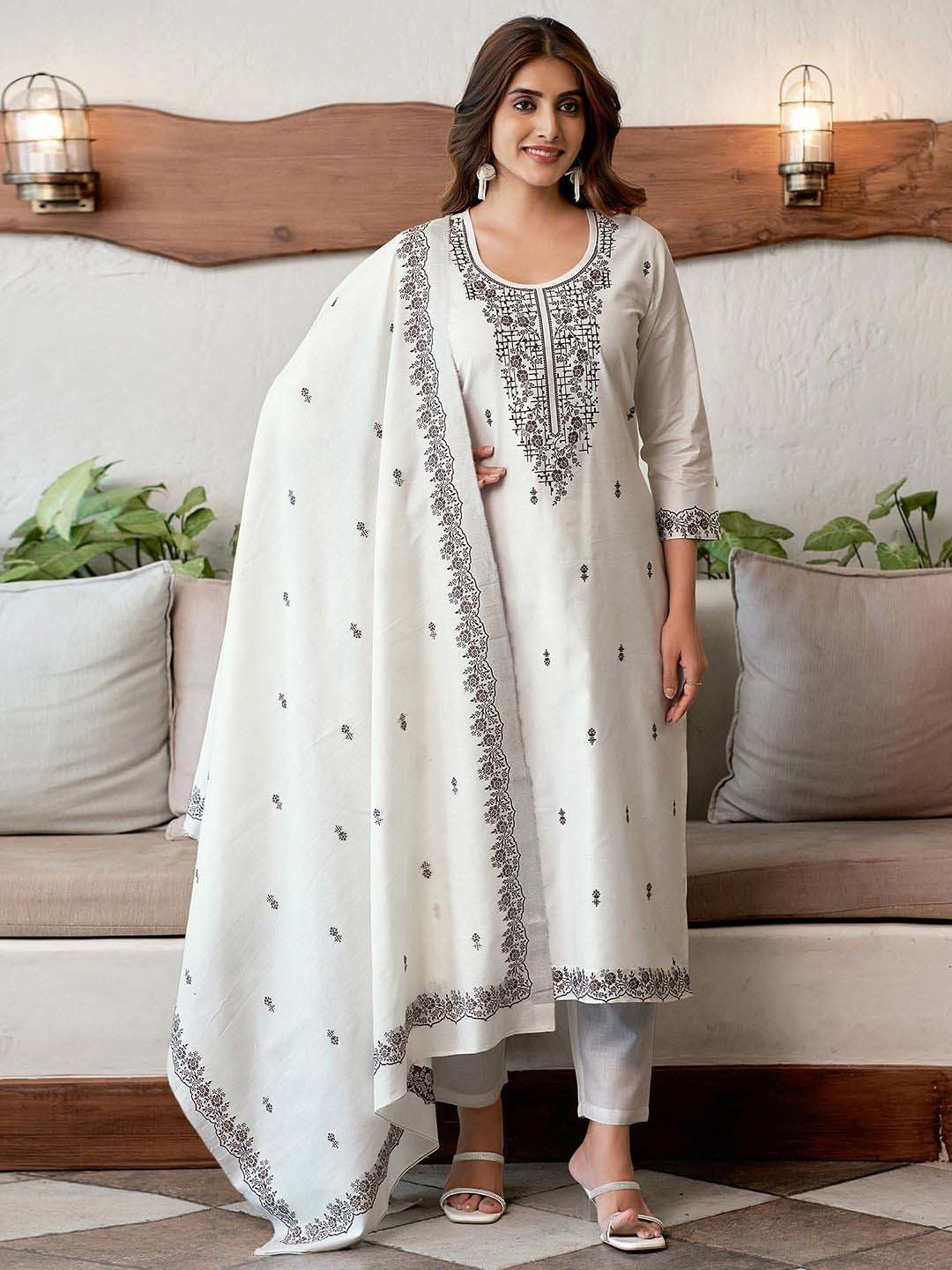 Skylee White & Brown Cotton Woven Pattern Kurta Pant Set With Dupatta