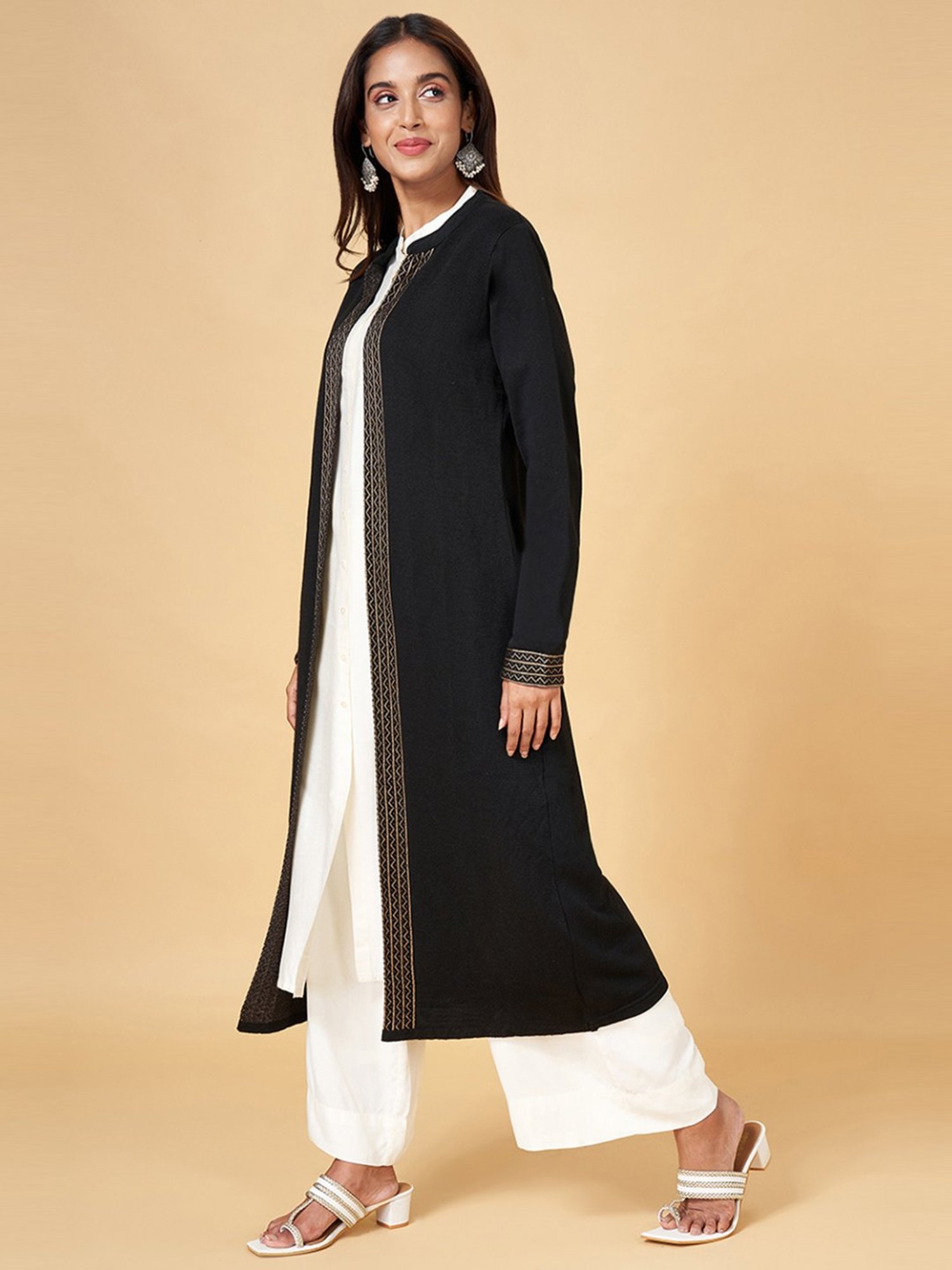 YU by Pantaloons Black Self Pattern Shrug