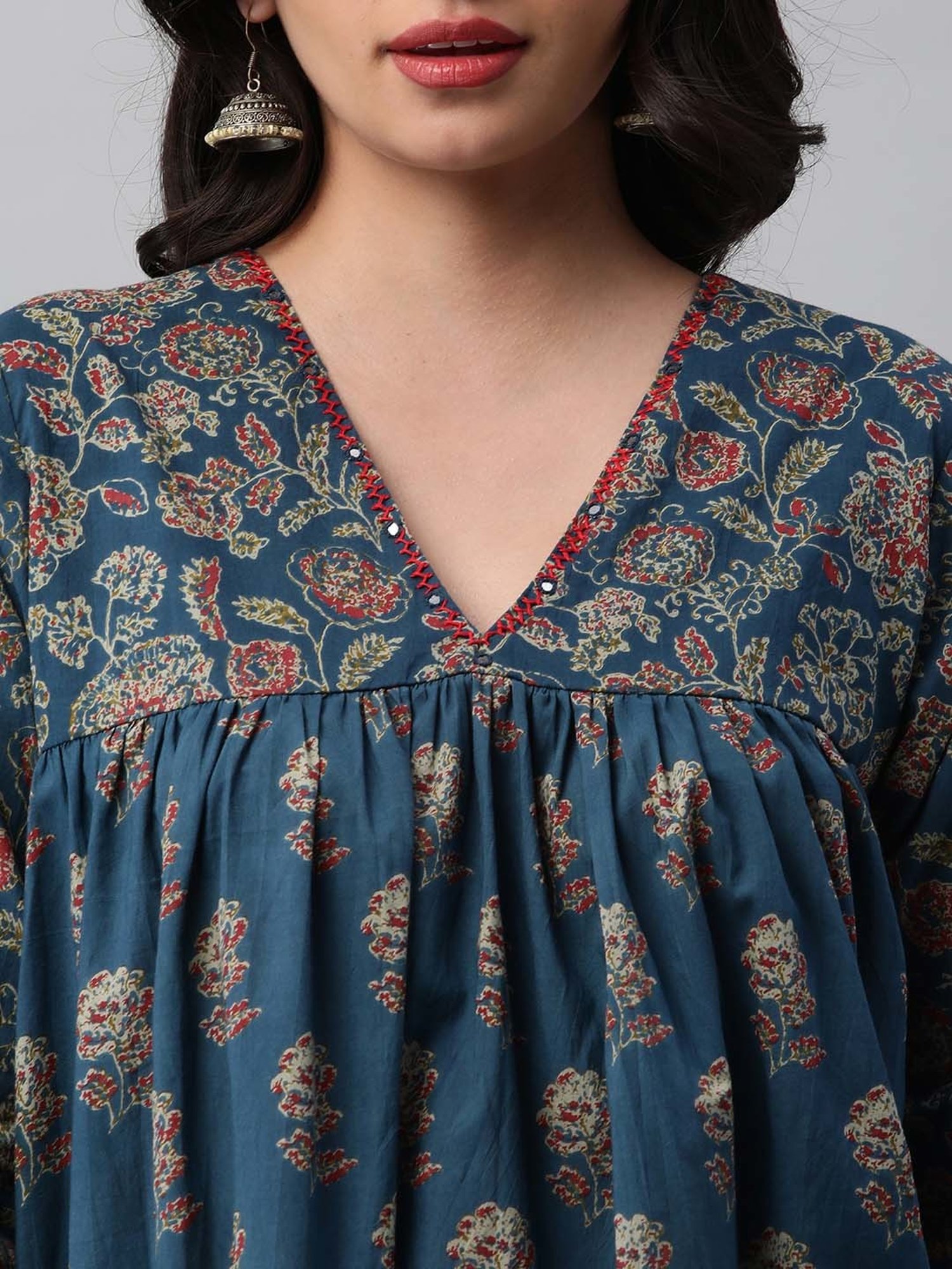 Kami Kubi Blue Cotton Embroidered A Line Kurta