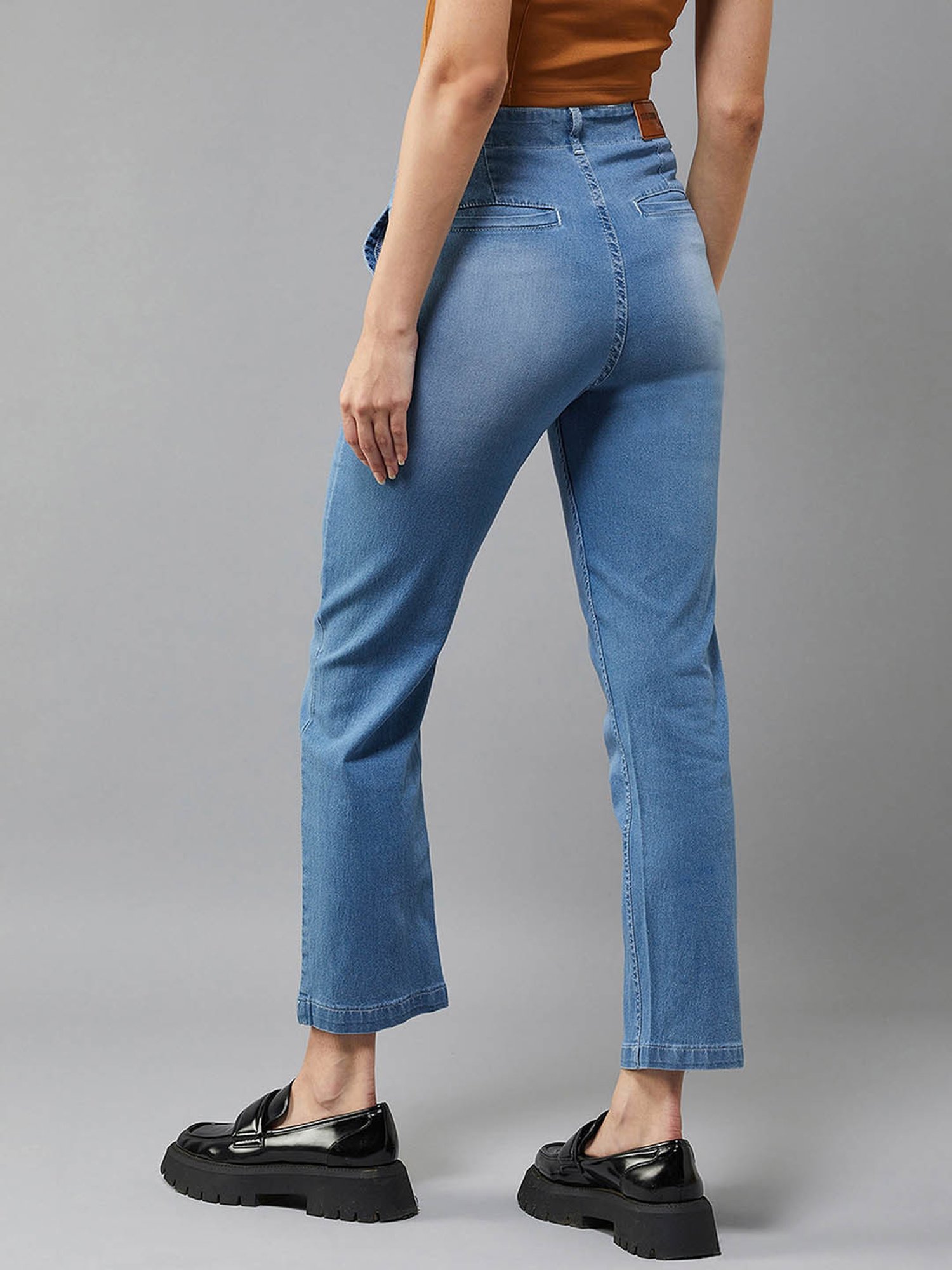DOLCE CRUDO Blue Straight Fit Jeans