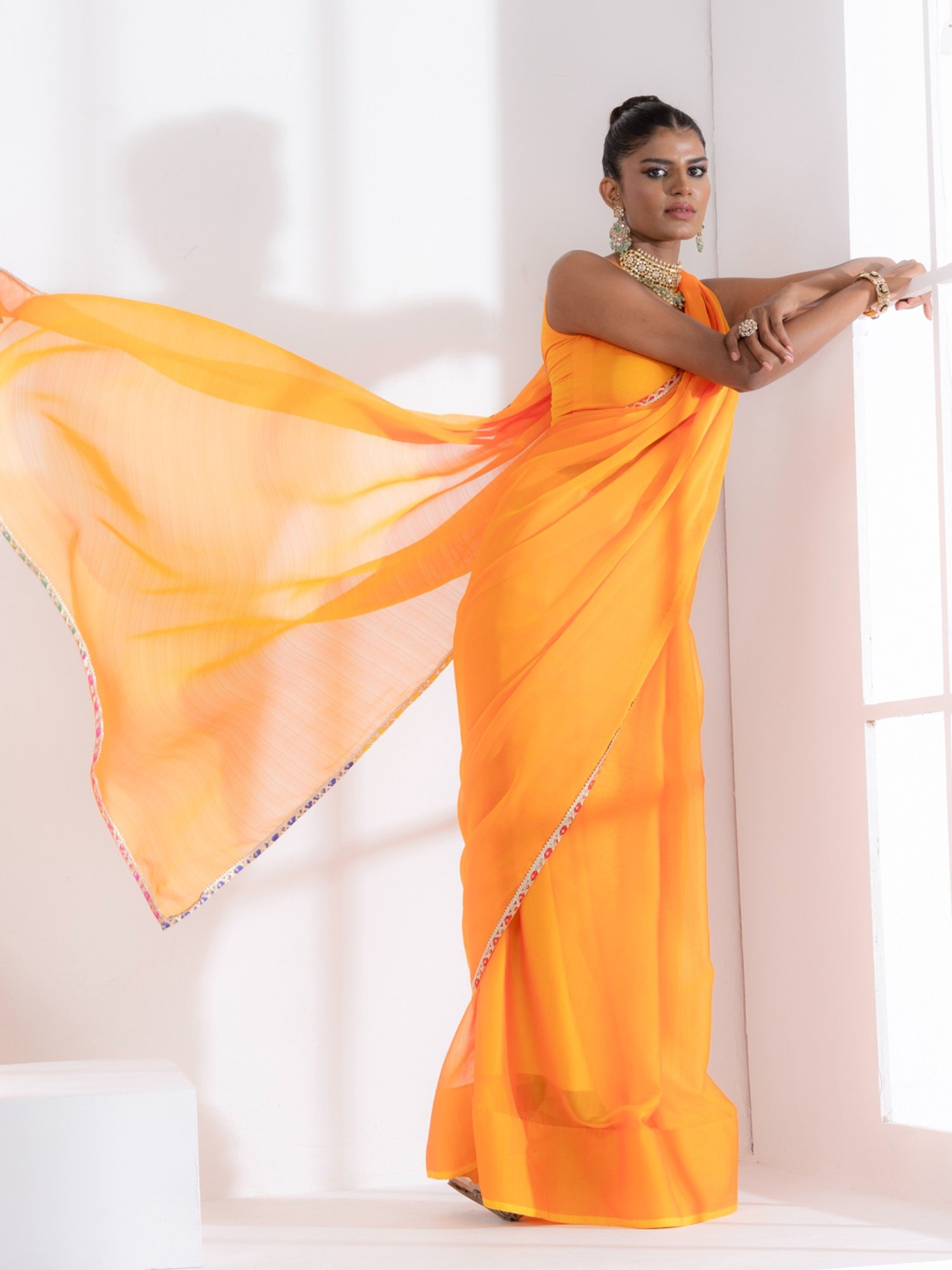 Swtantra Yellow Plain Saree With Unstitched Blouse
