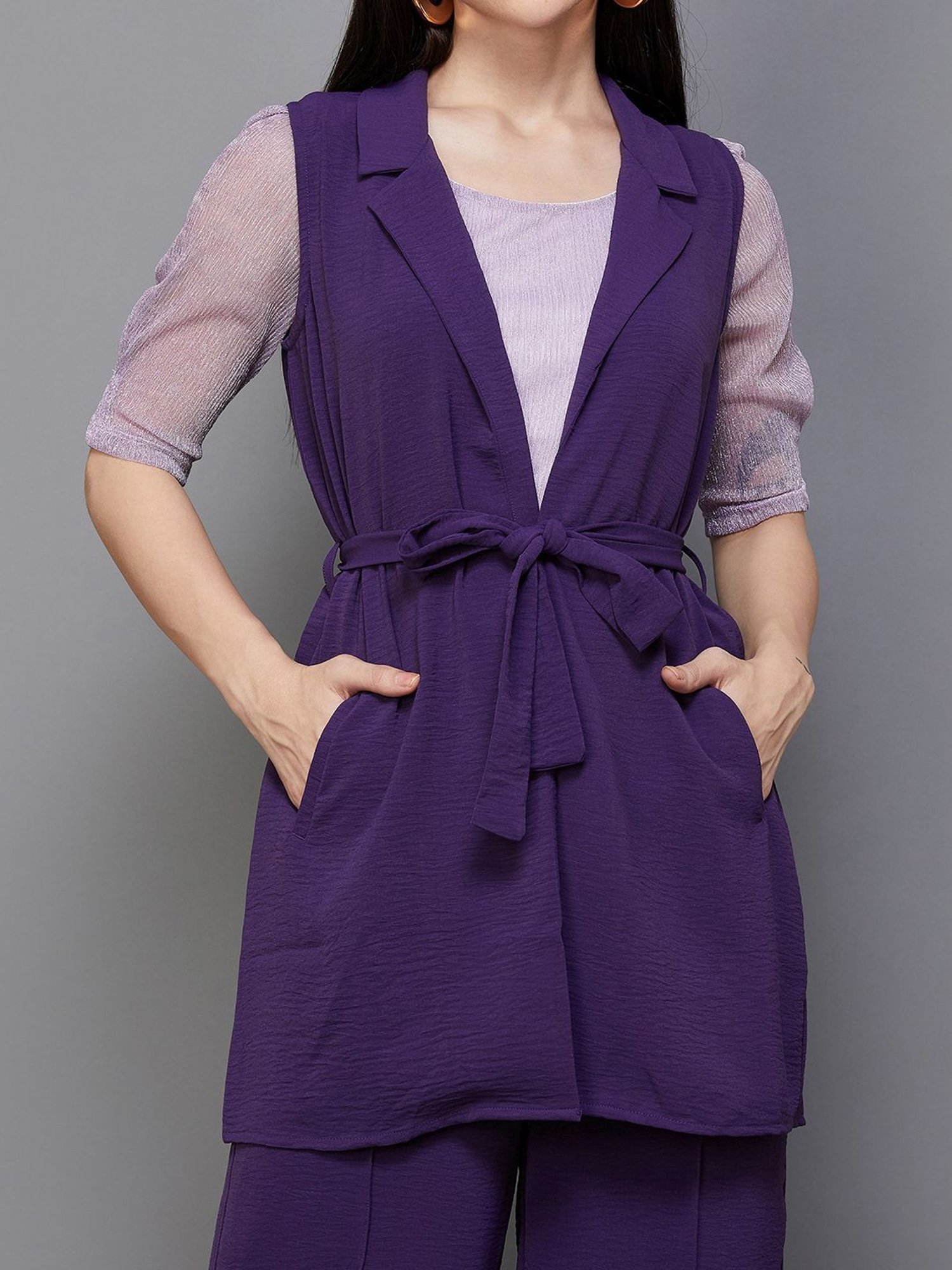 Code by Lifestyle Purple Sleeveless Shrug