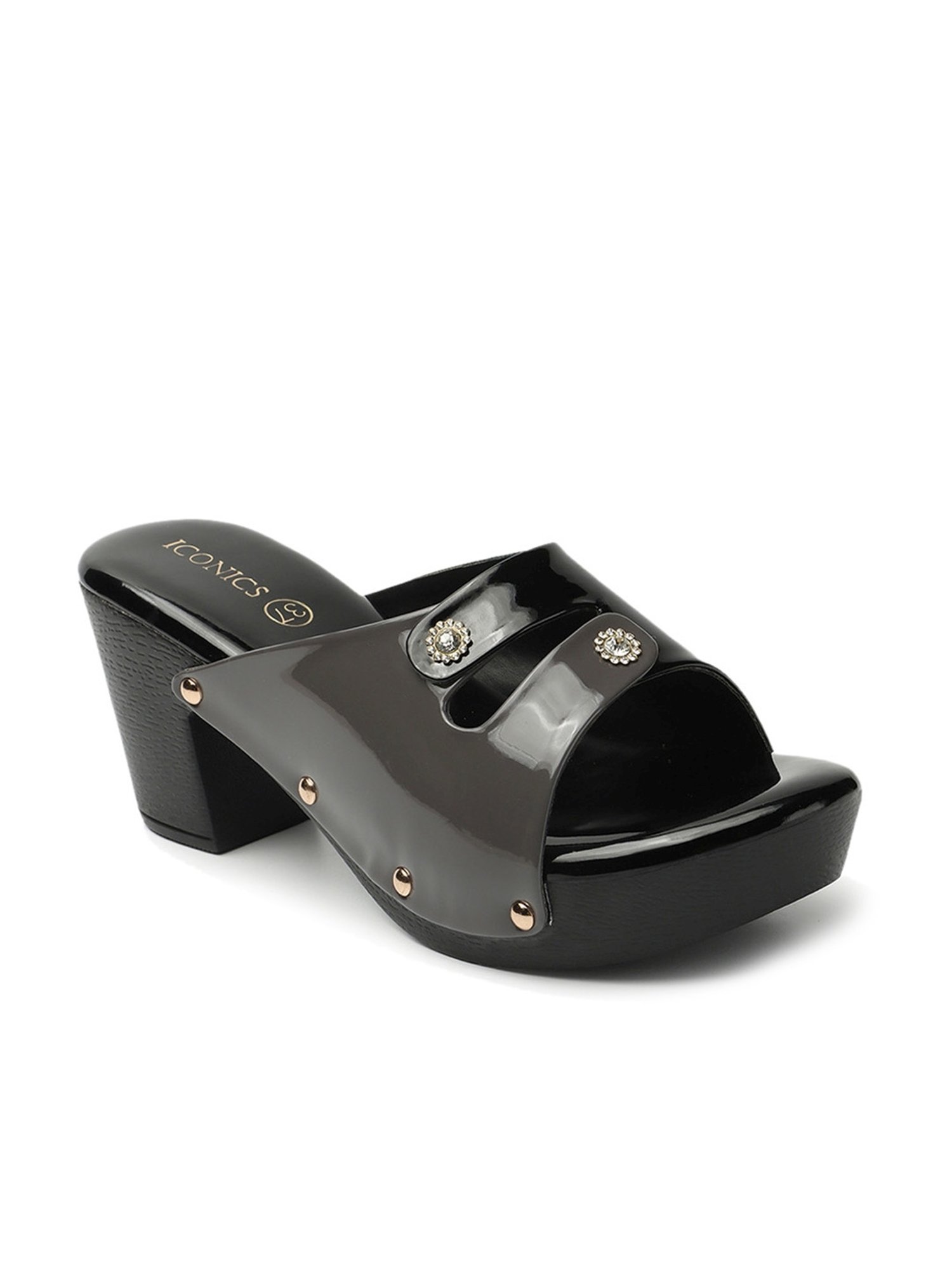 Iconics Women's Grey & Black Casual Sandals