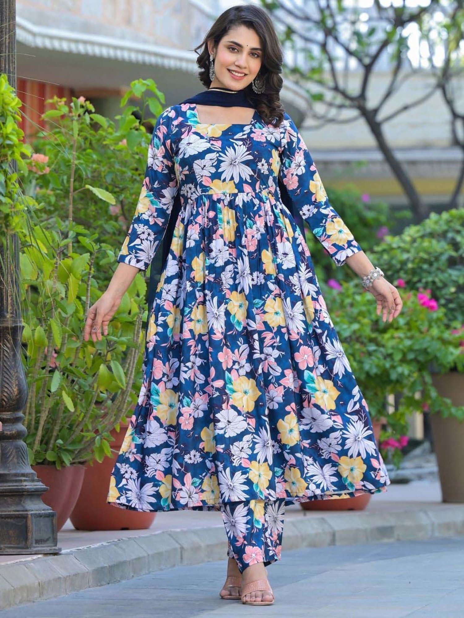 Odette Blue Printed Kurta Pant Set With Dupatta