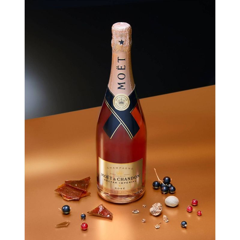 Moët & Chandon Nectar Imperial Rosé Champagne - 750ml Bottle