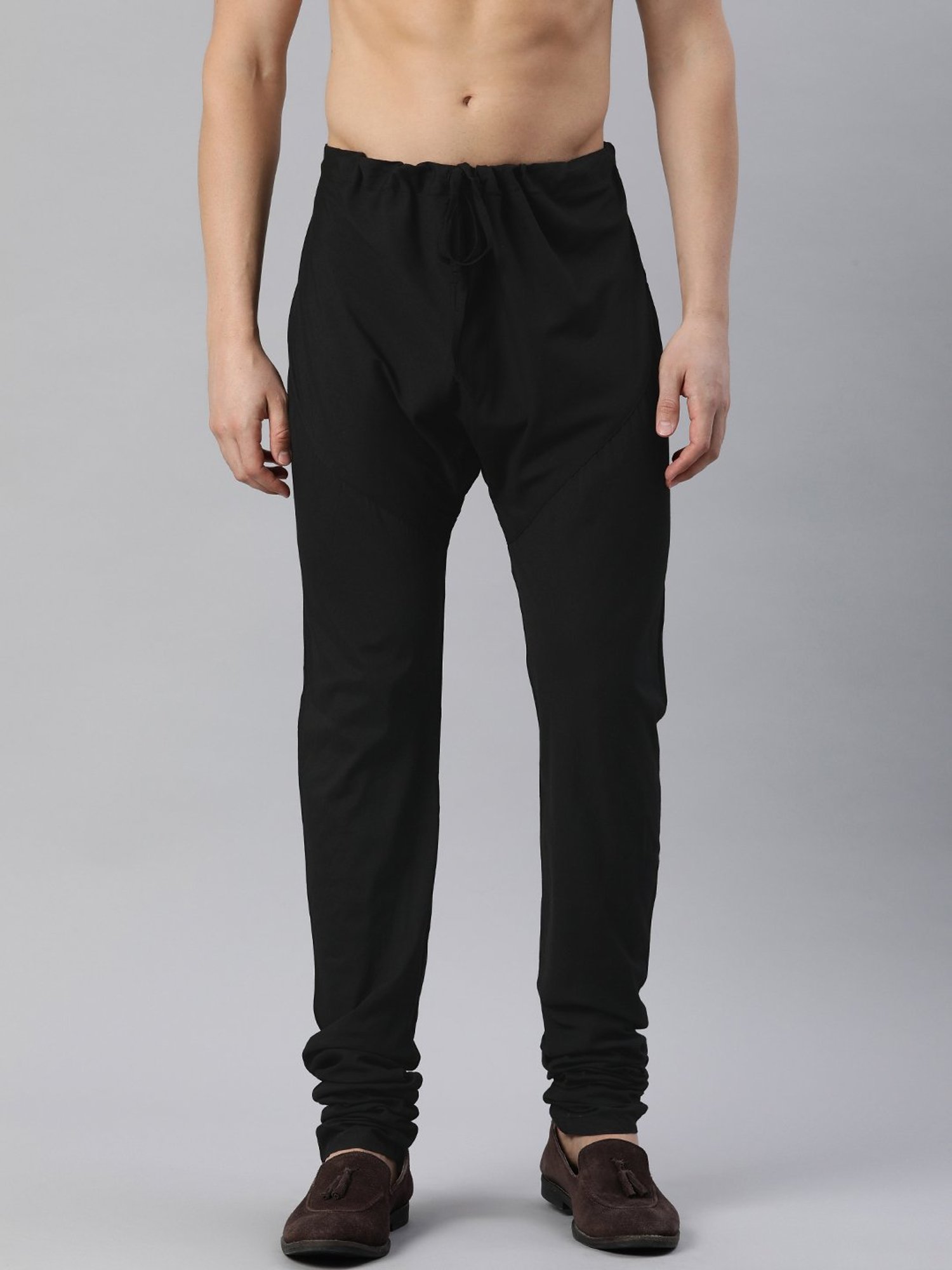 Manthan Black Regular Fit Churidars