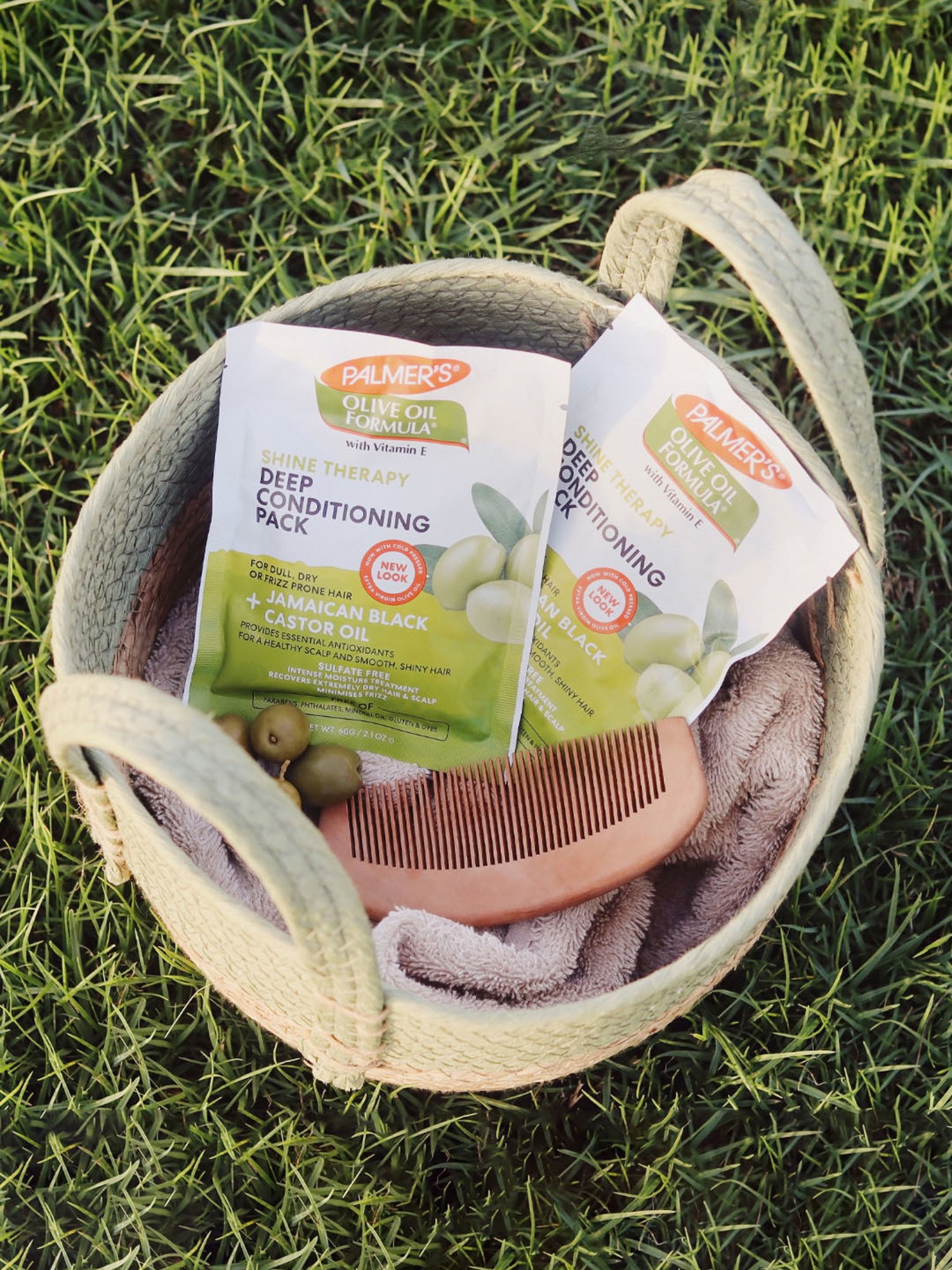 Palmer's Olive Oil Formula with Vitamin E Shine Therapy Deep Conditioning Pack - 60 gm