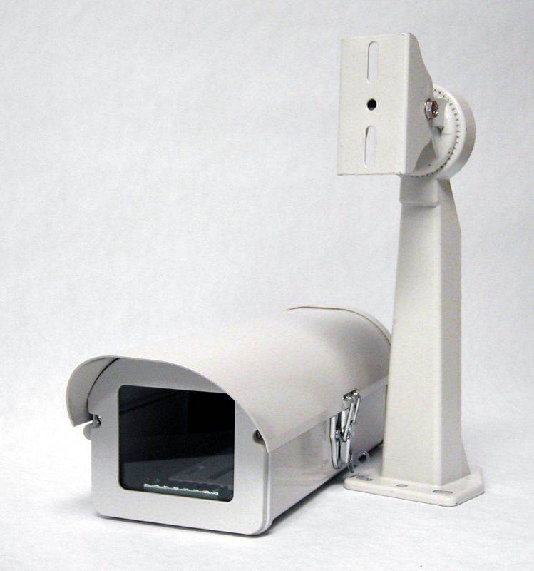 Smart Security Club Outdoor Camera Housing, Side-Opening, Heater & Fan, Mounting