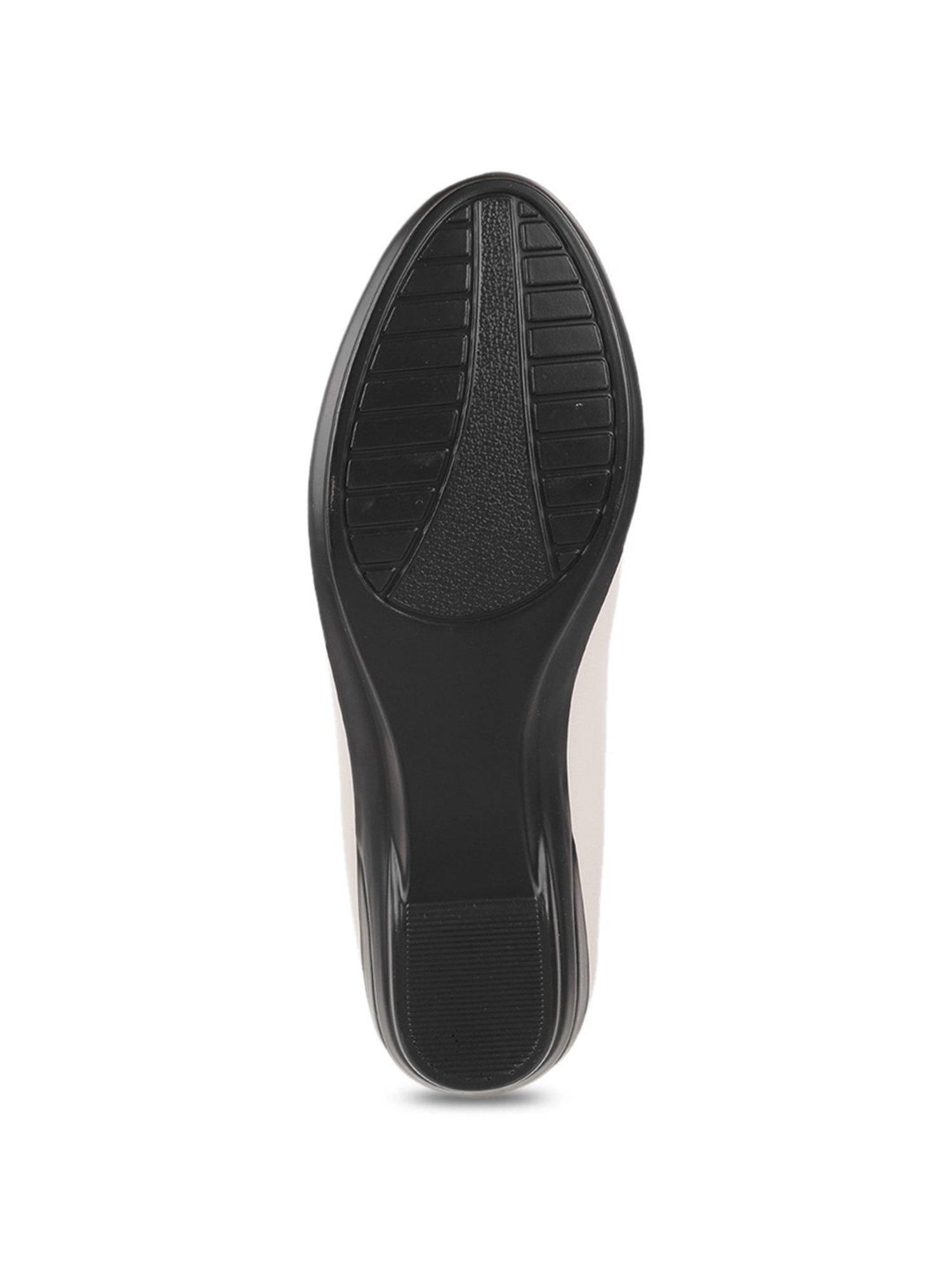 Walkway Women's Off White Wedge Pumps