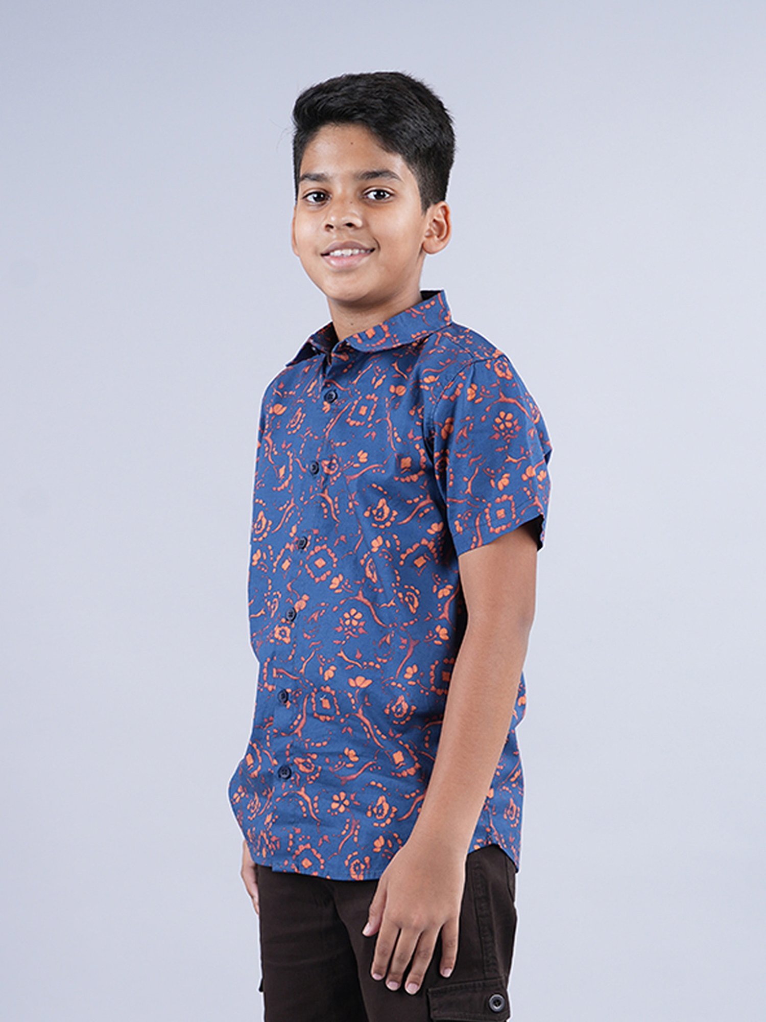 Kiddopanti Kids Navy Printed Shirt