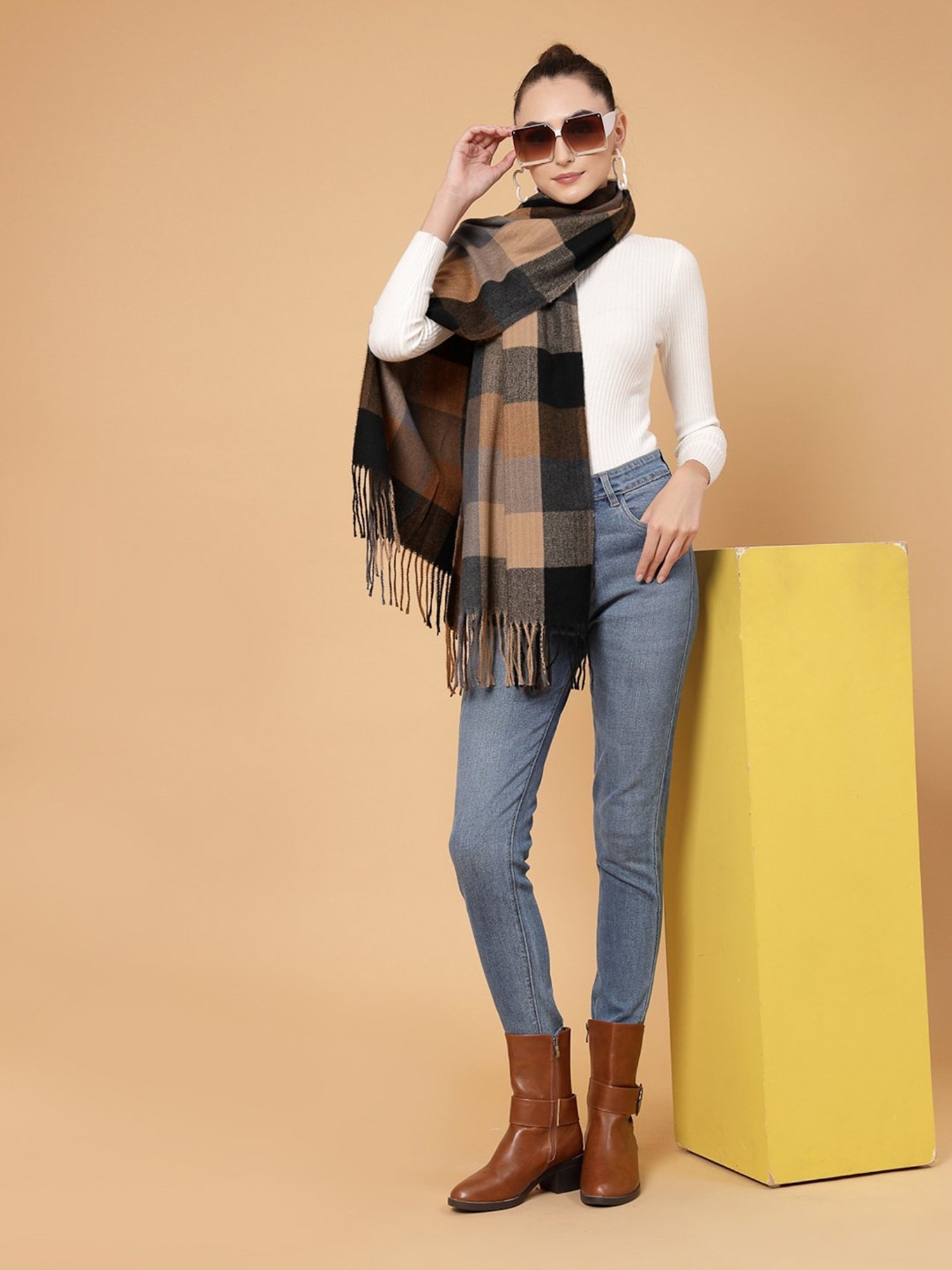 Mafadeny Brown Checks Stole