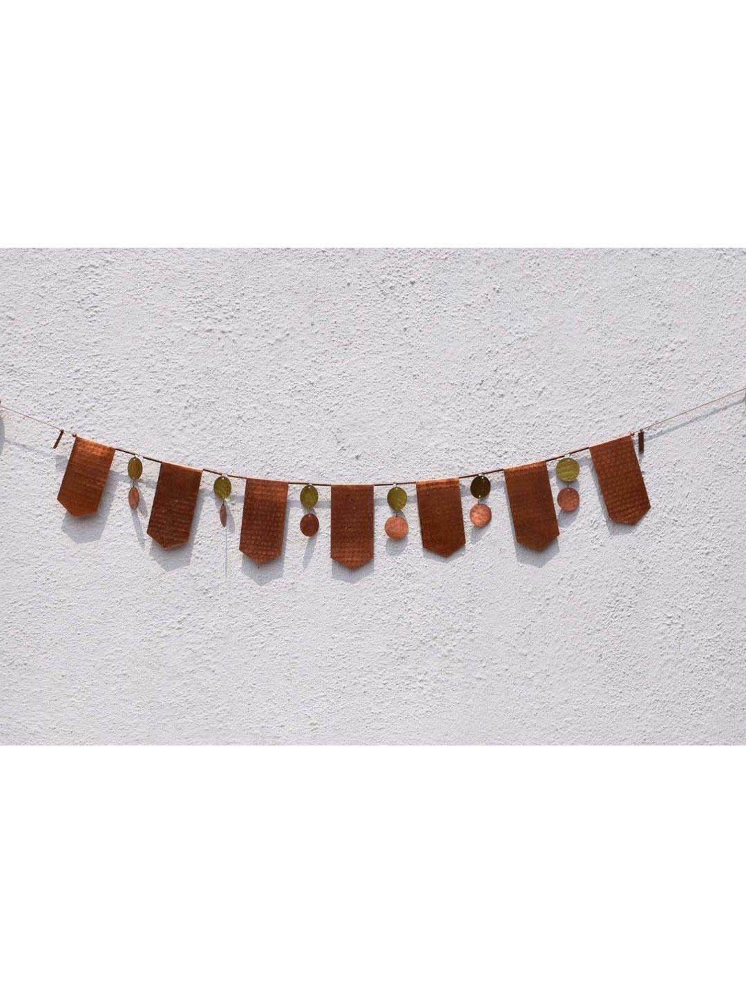 COPPRE Golden Copper Foliage Bunting - Set of 1