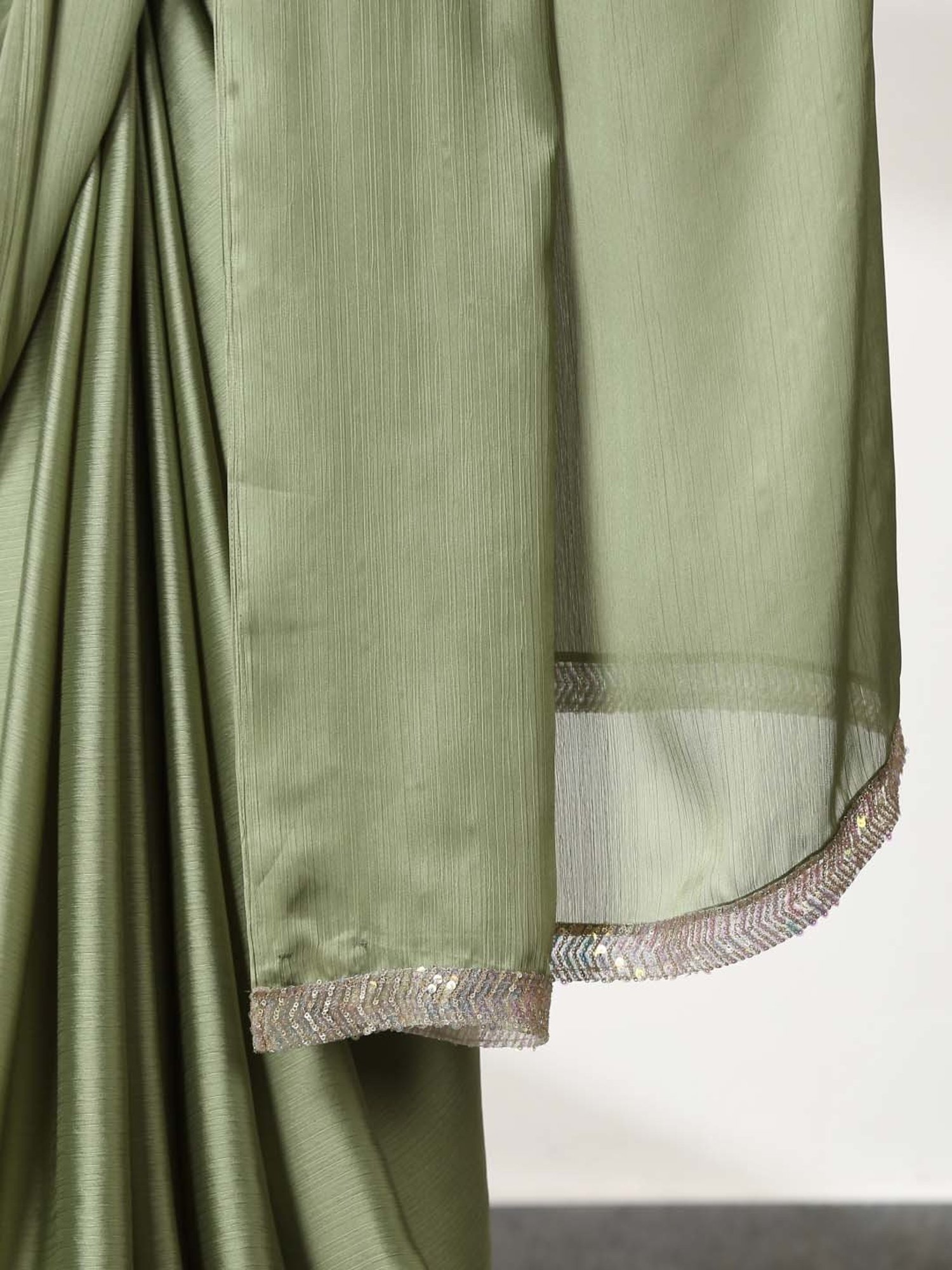 Swtantra Green Chiffon Saree With Embroidered Unstitched Blouse