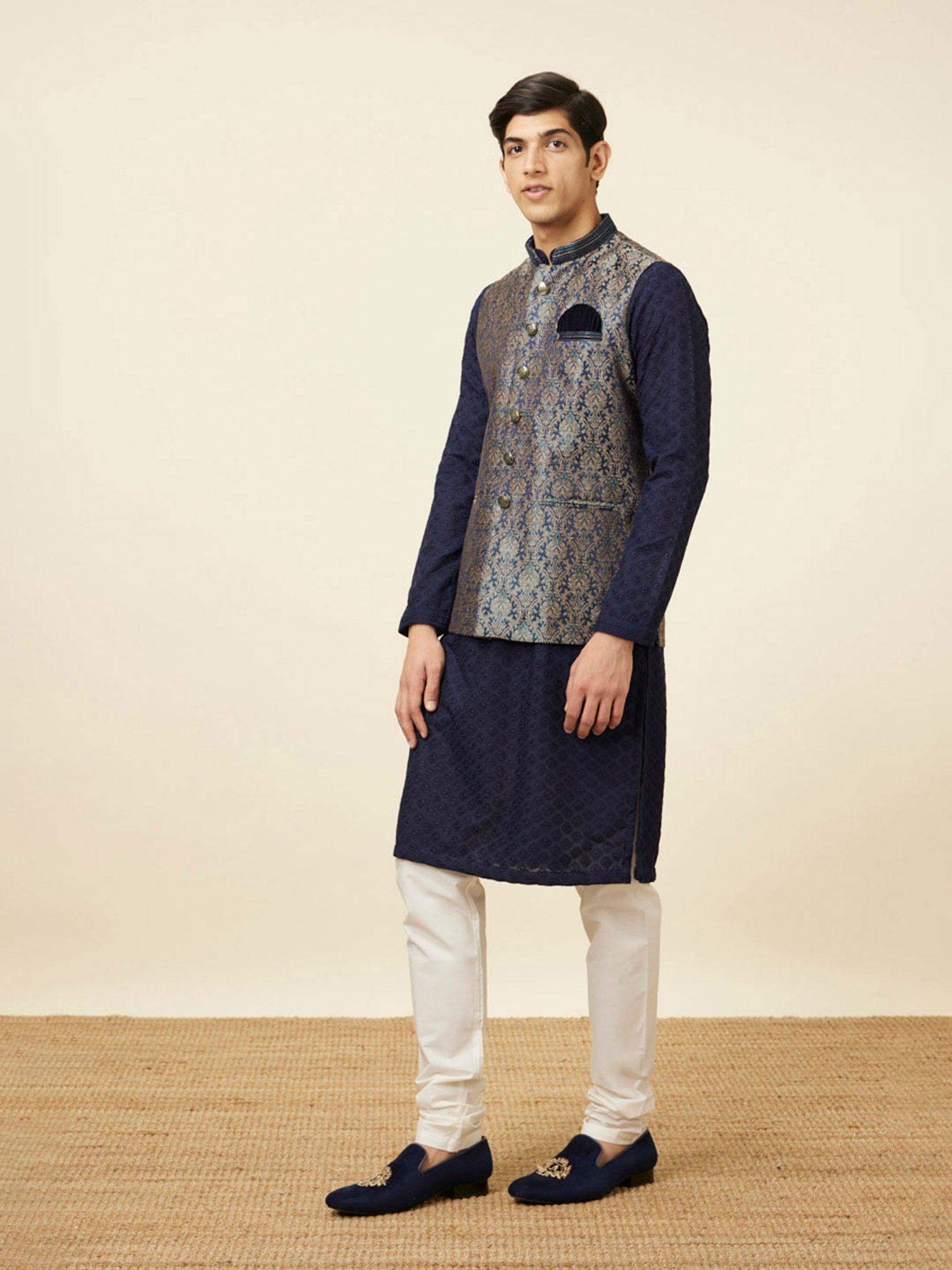 Manyavar Navy Regular Fit Embroidered Nehru Jacket