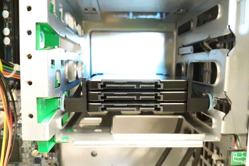 Compeve SSD/HDD Carrier Adapter Caddy Mounting Tray Bracket Bay 2.5" to 3.5" 3xSSD For HP Workstations Z210 Z220 Z230 Z400 Z420