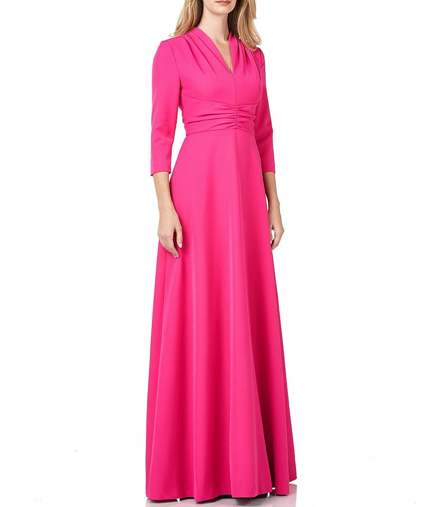 Kay Unger V-Neck 3/4 Sleeve Stretch Crepe Gown