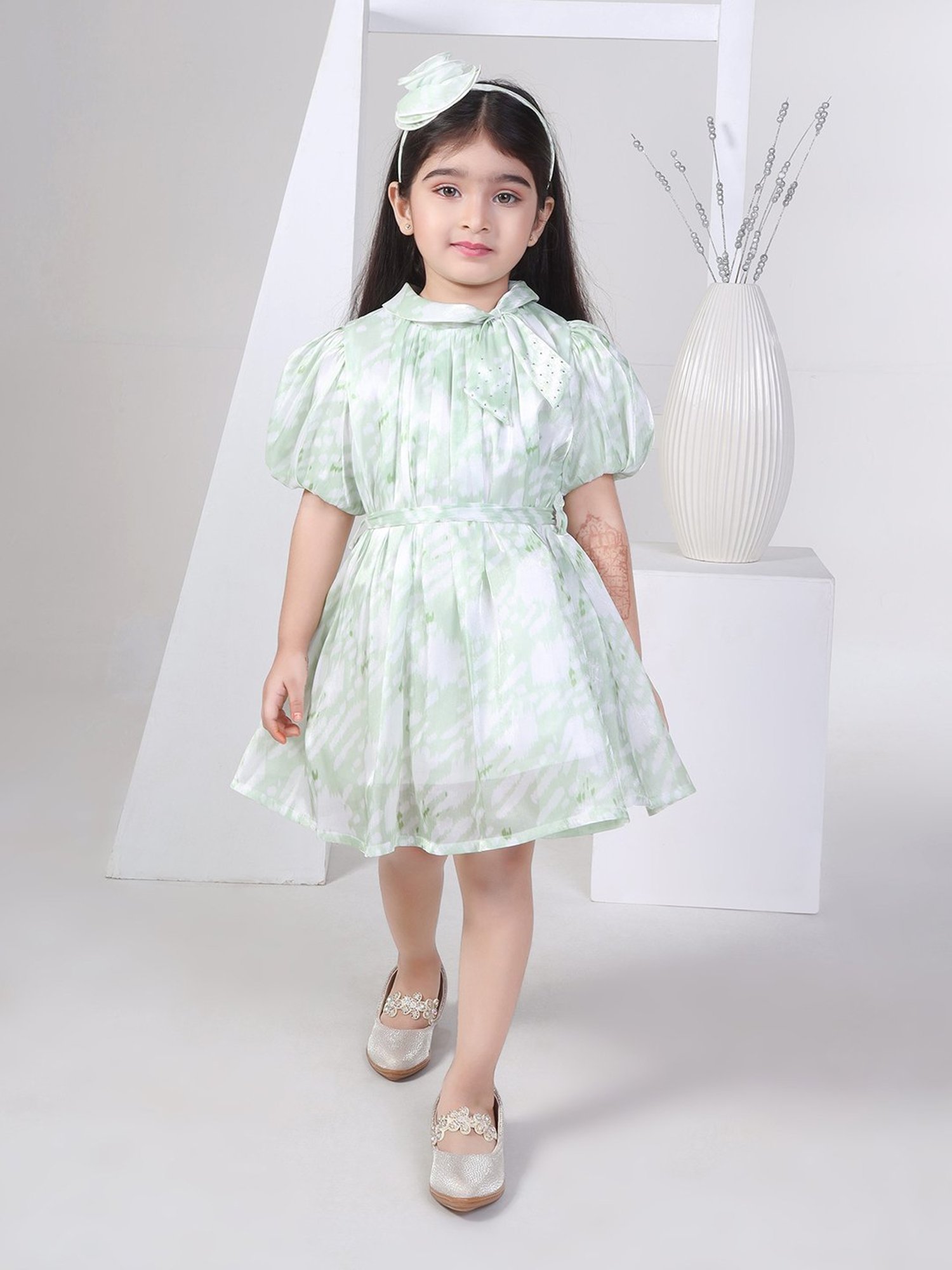 Peppermint Kids Green & White Printed Dress