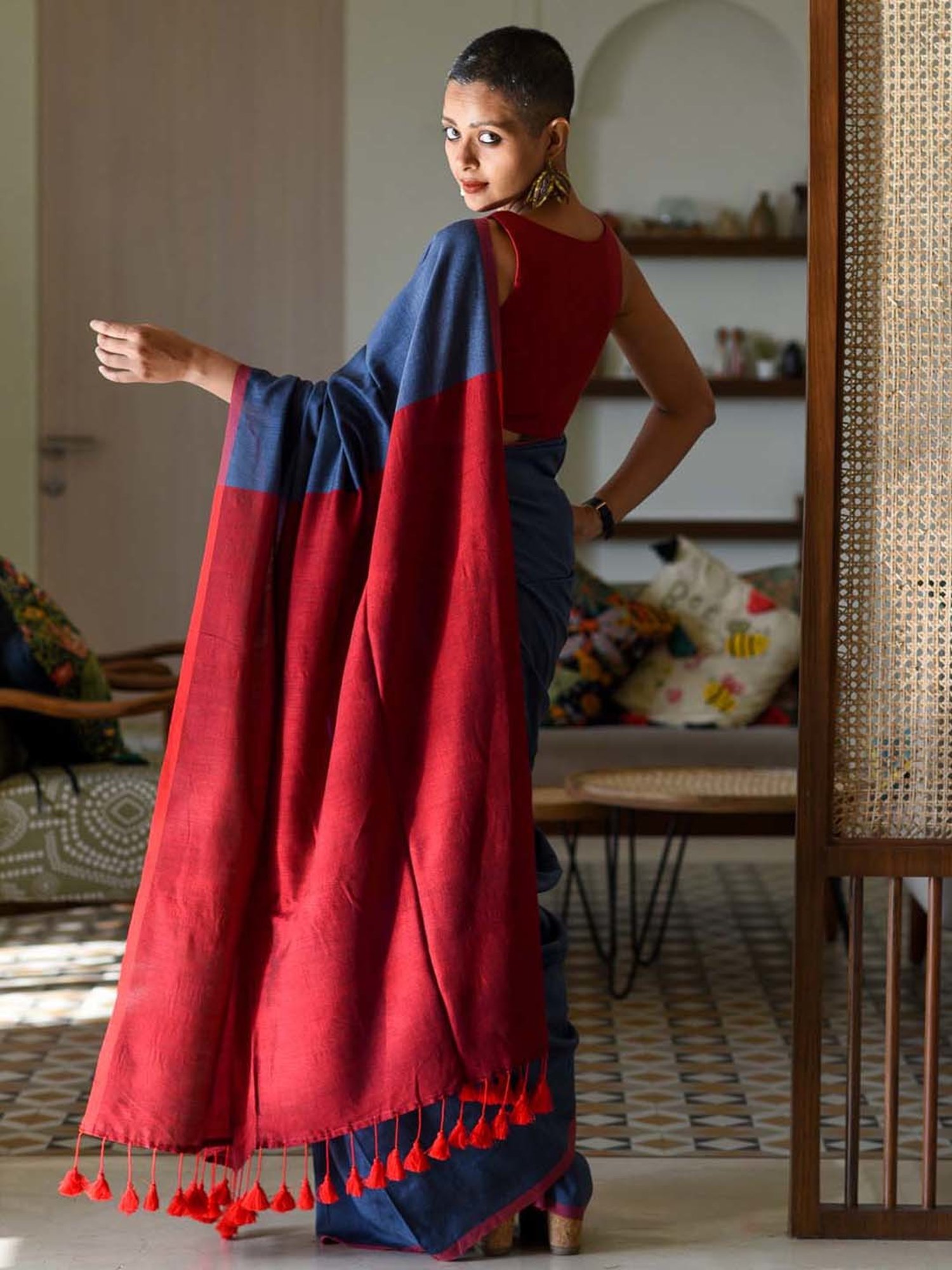 Suta Blue & Red Woven Saree