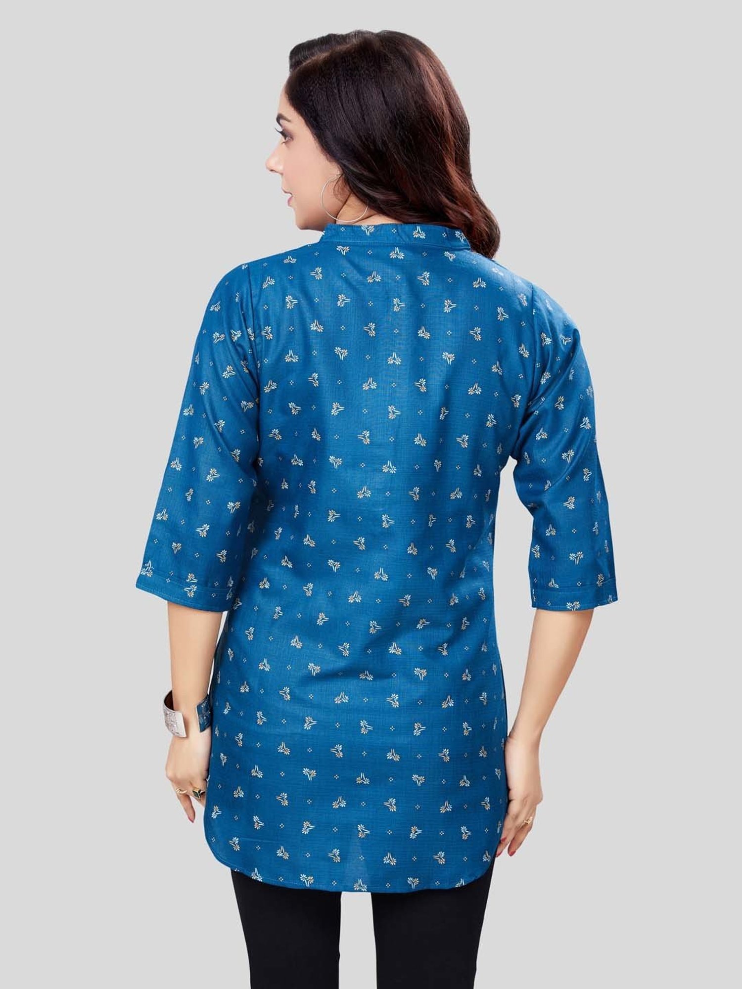 Saree Swarg Blue Printed A Line Kurti
