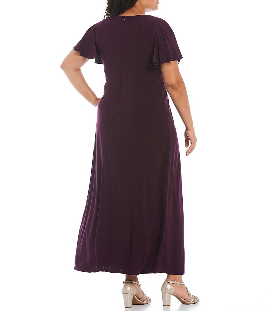 Ignite Evenings Plus Size V-Neck Flutter Short Sleeve Gown