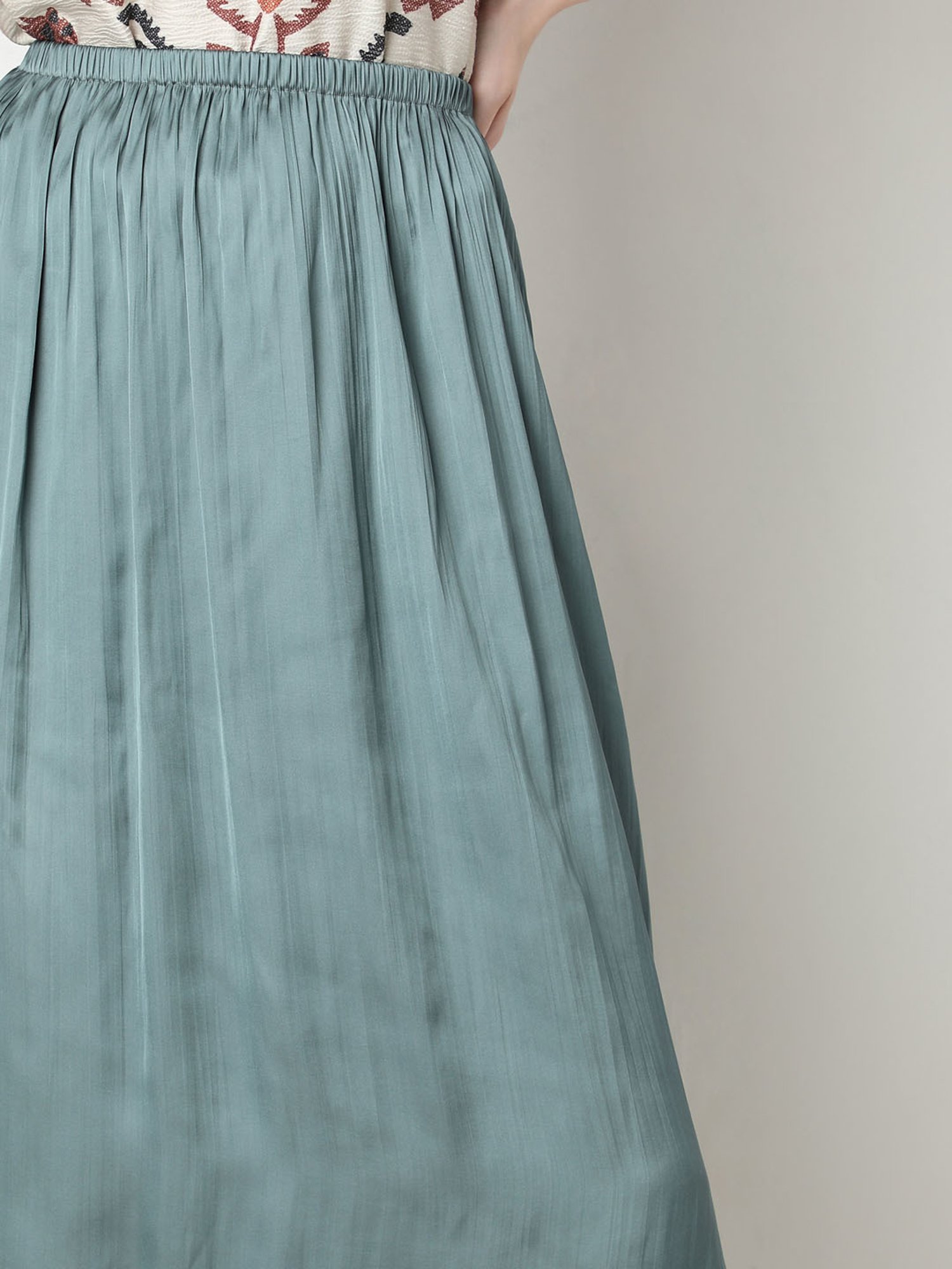 Vero Moda Balsam Green A-Line Midi Skirt