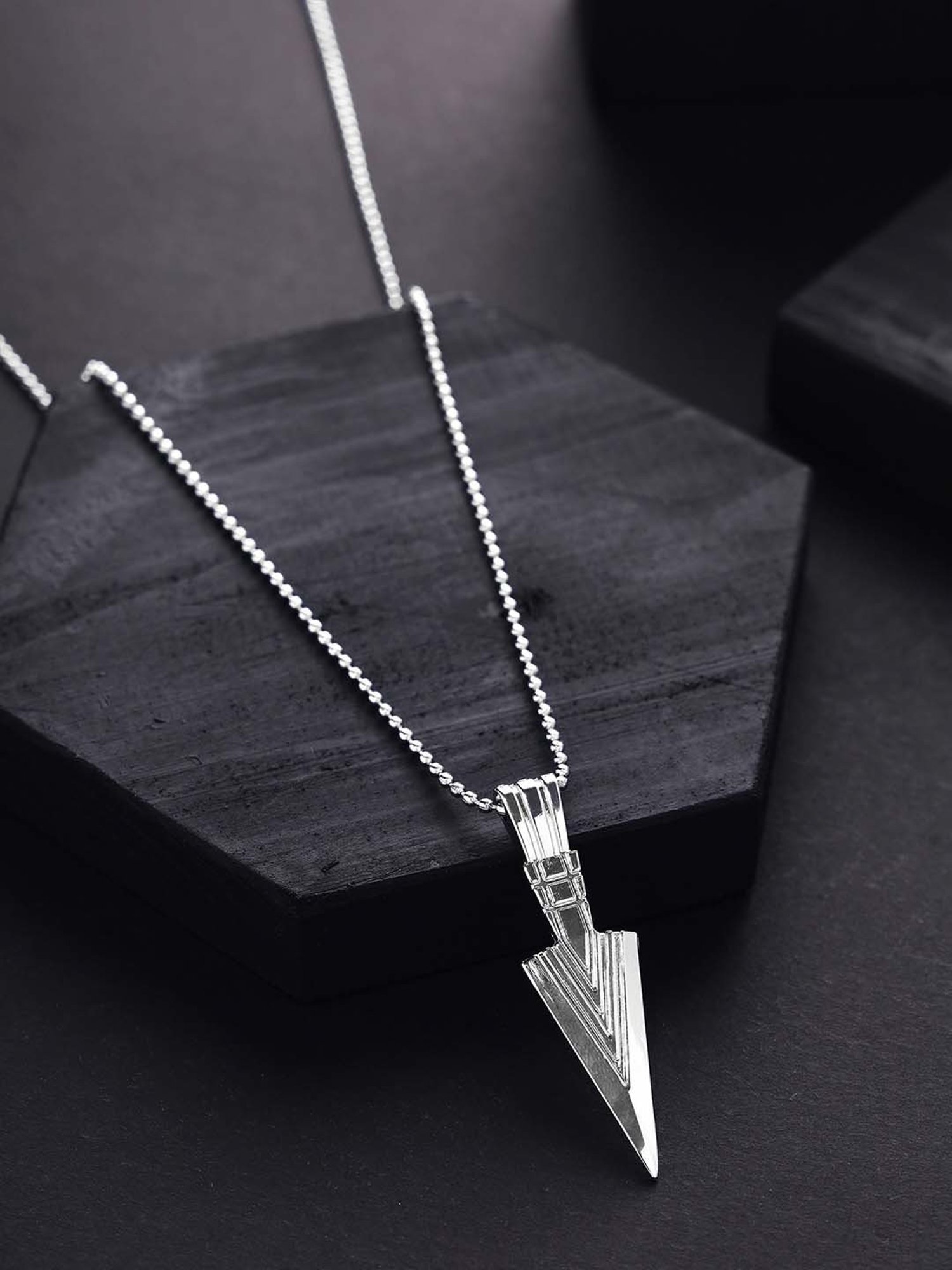 Bold By Priyaasi Striking Elegance in Men's Chain Design with Arrow Pendant