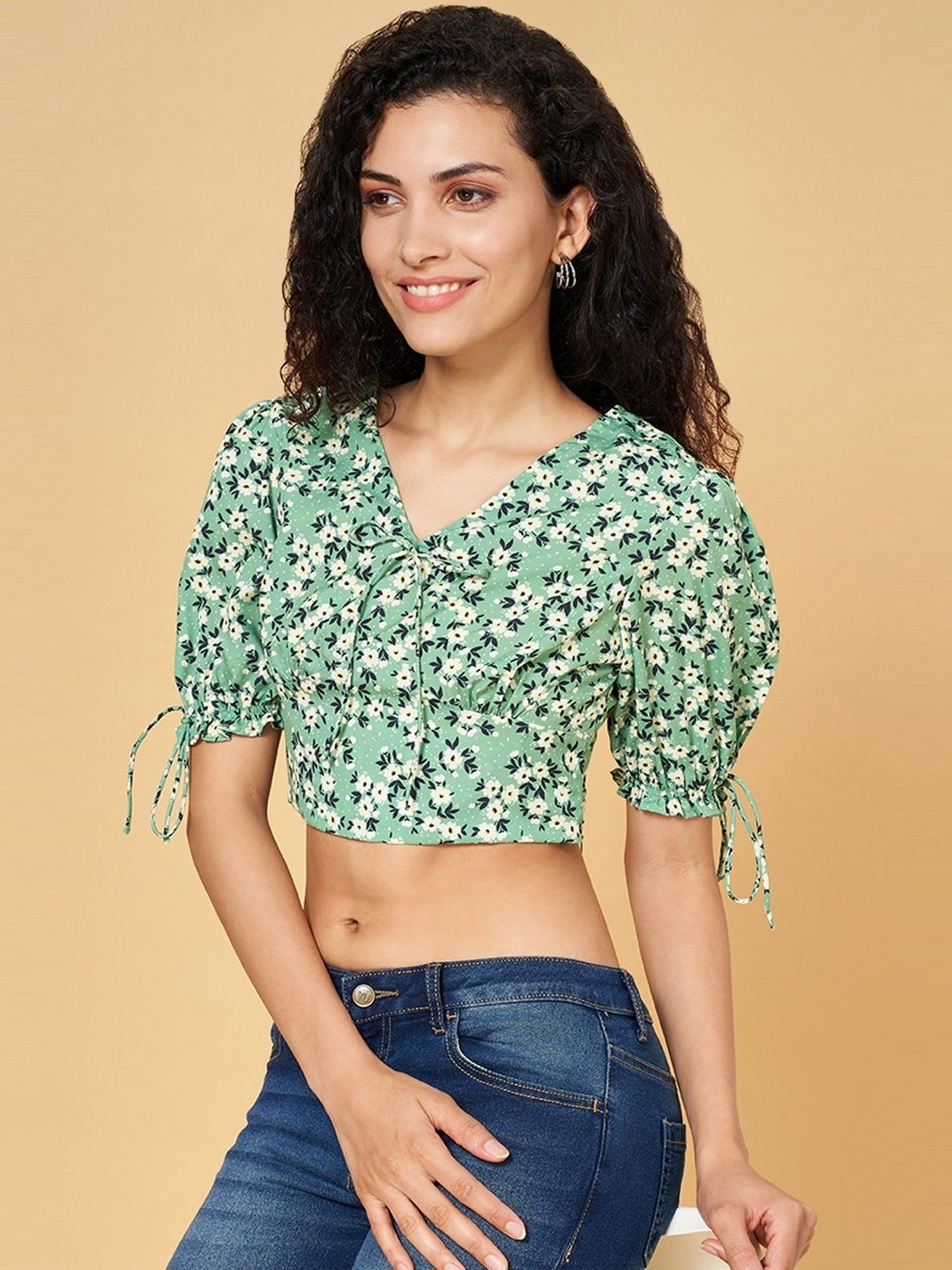 YU by Pantaloons Green Floral Print Crop Top