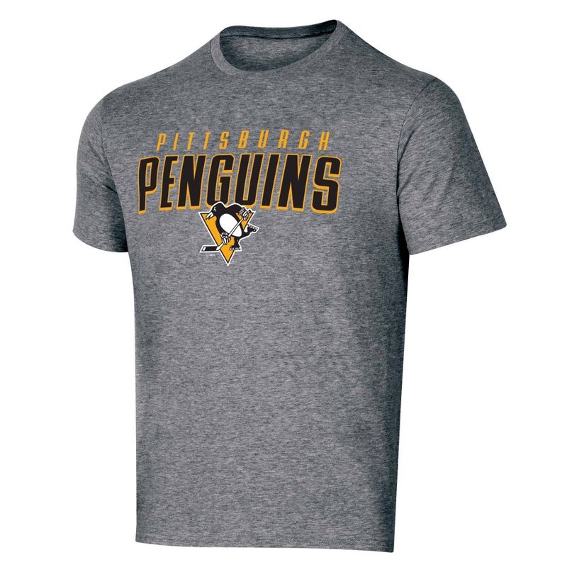 NHL Pittsburgh Penguins Men's Short Sleeve Heather T-Shirt - M