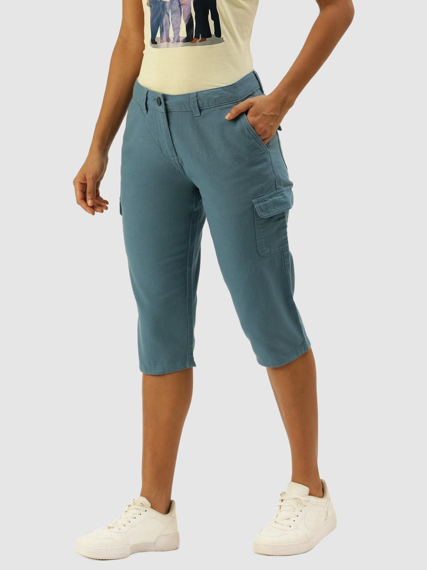 IVOC Green Cotton Mid Rise Capris