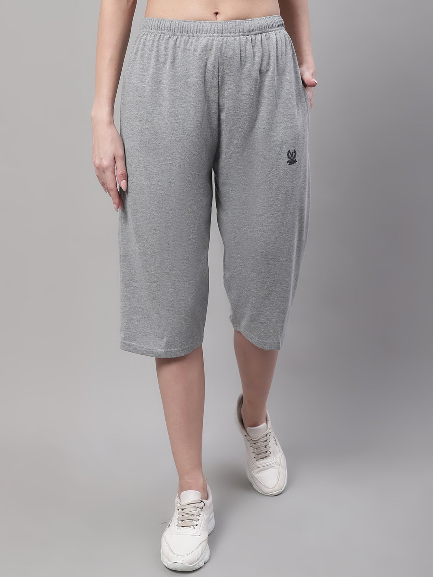 KENDALL + KYLIE Black High Rise Capris