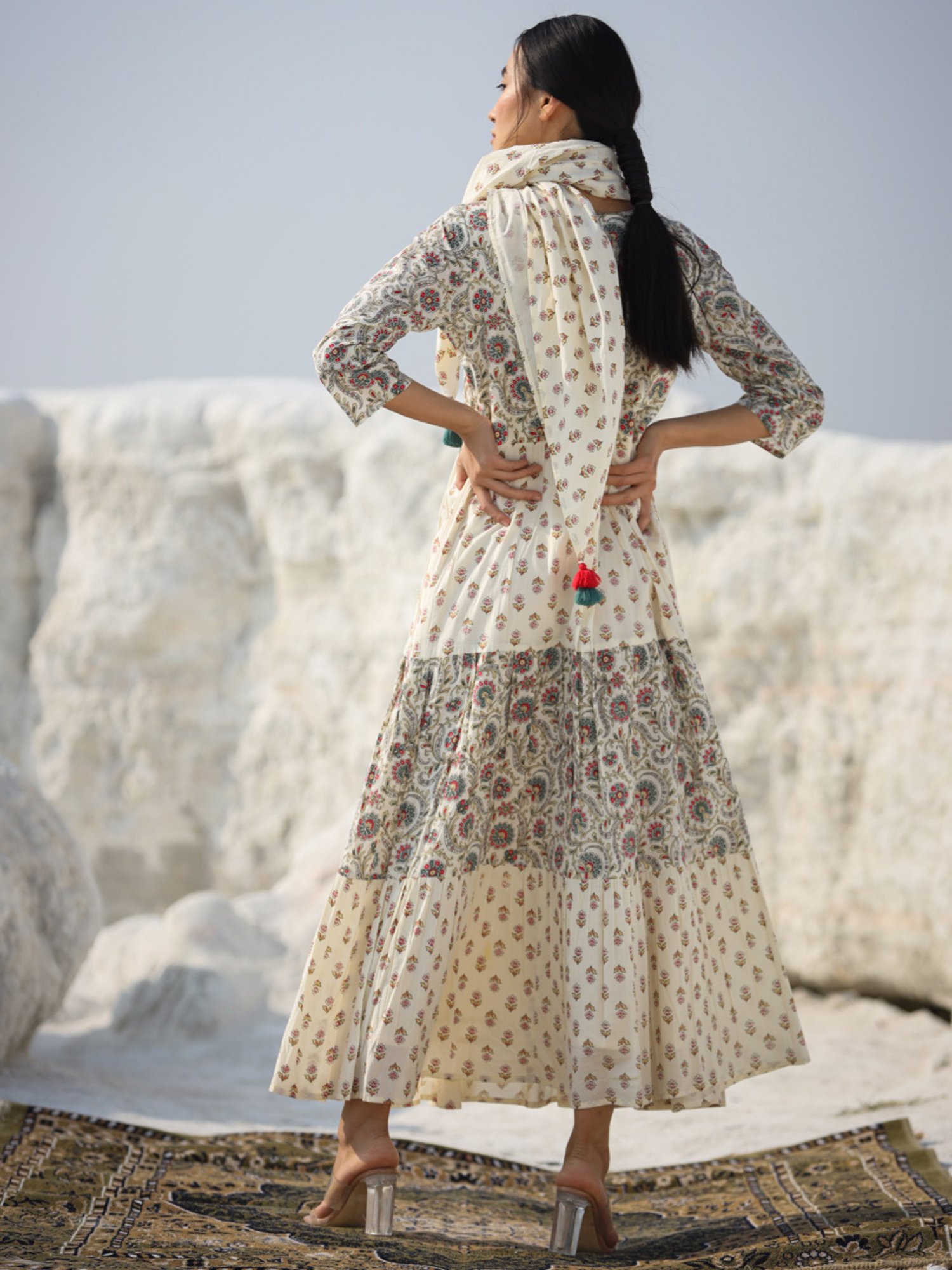 Zolo Label Off-White Cotton Embroidery A-Line Dress With Scarf