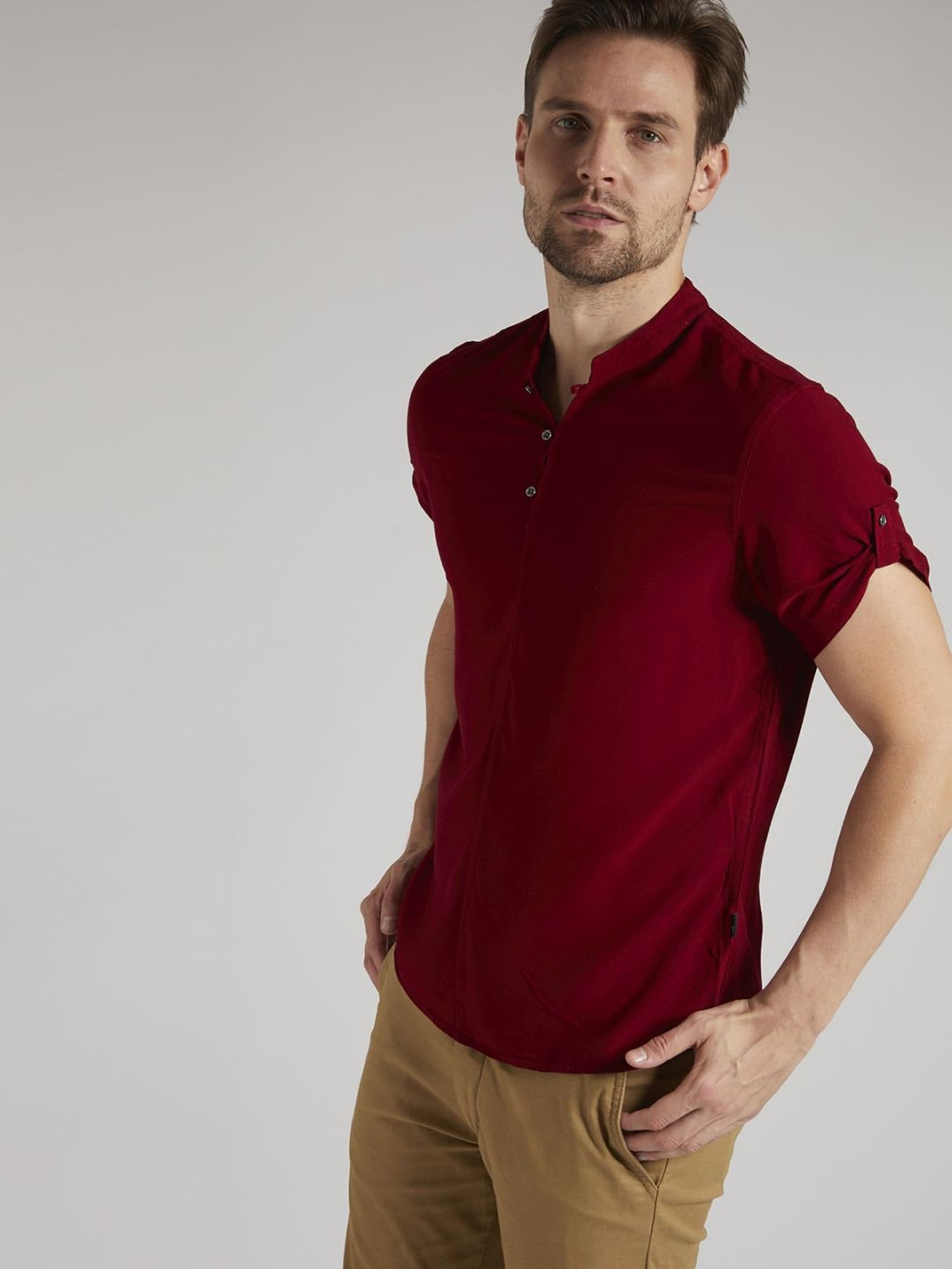 Identiti Maroon Tapered Fit Short Kurta