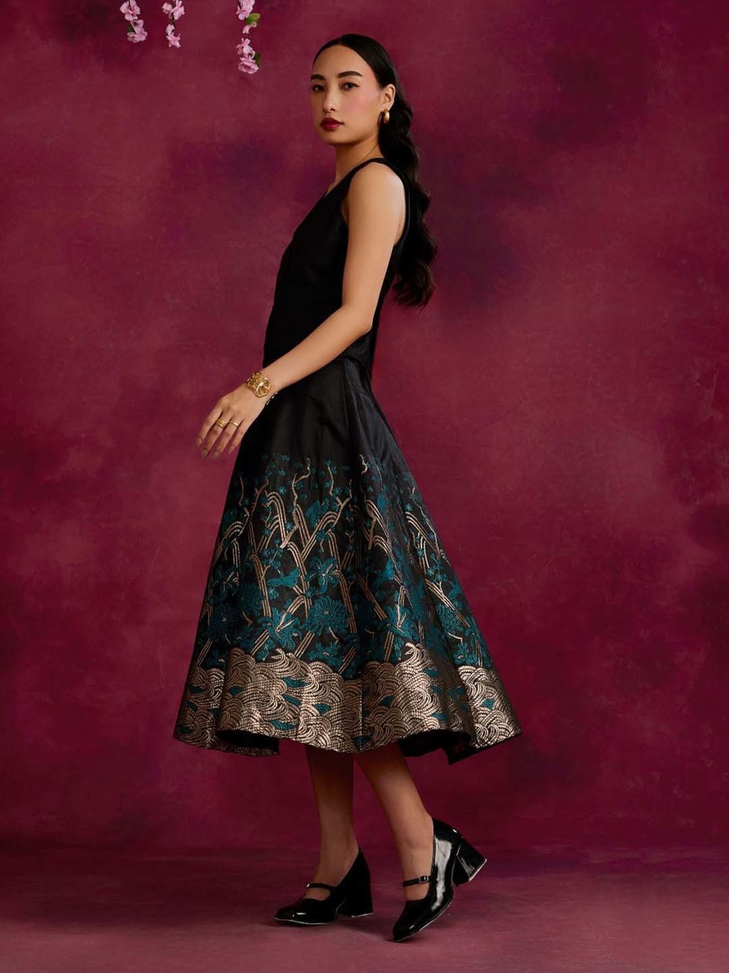 Abhishti Black Cotton Waistcoat Top