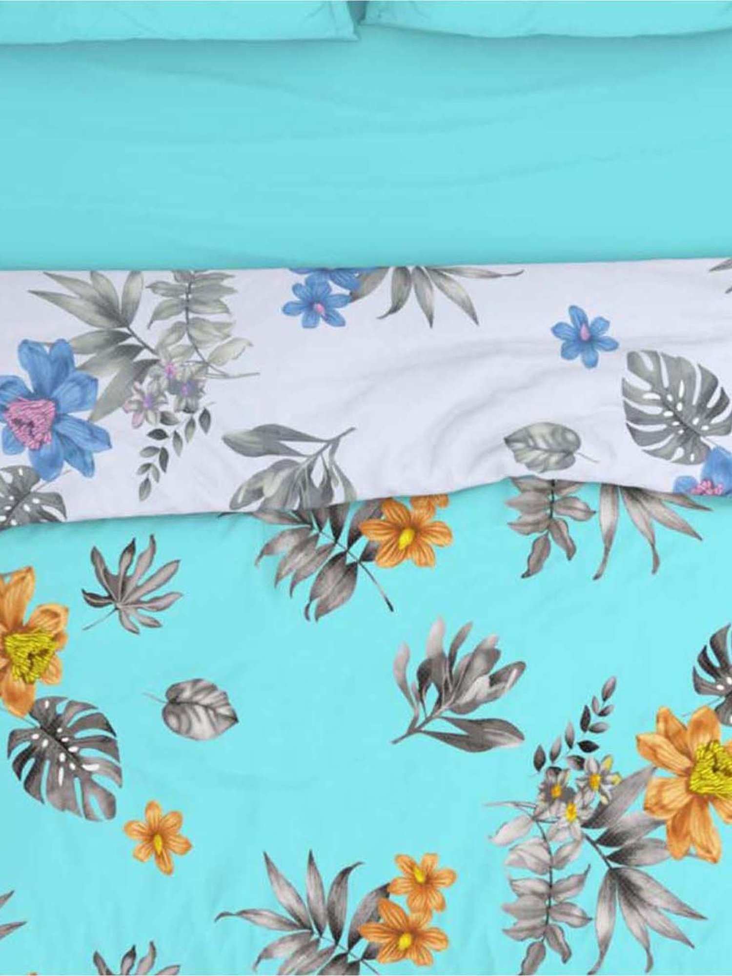 Welspun Sky Blue Microfiber 120 TC La Piazza Double Bed Quilt Rajais