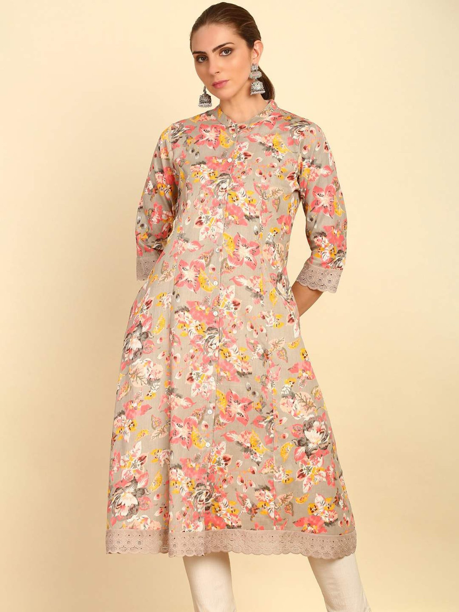 Soch Womens Grey Floral Printed Cotton Flex Mandarin Collar Kurta With Lace